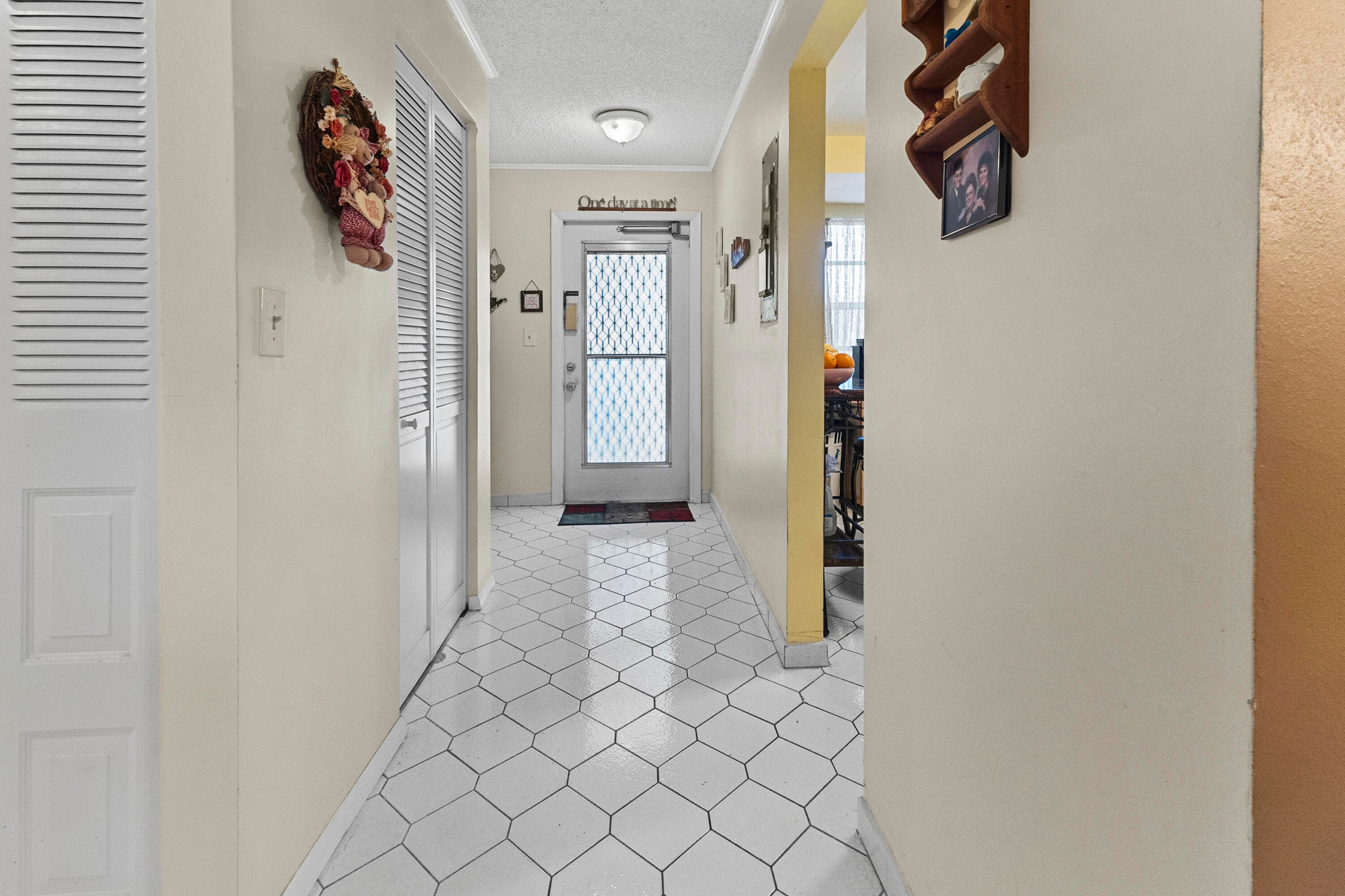1470 NW 80th Avenue 204, Margate, FL 33063 — photo 3 of 23
