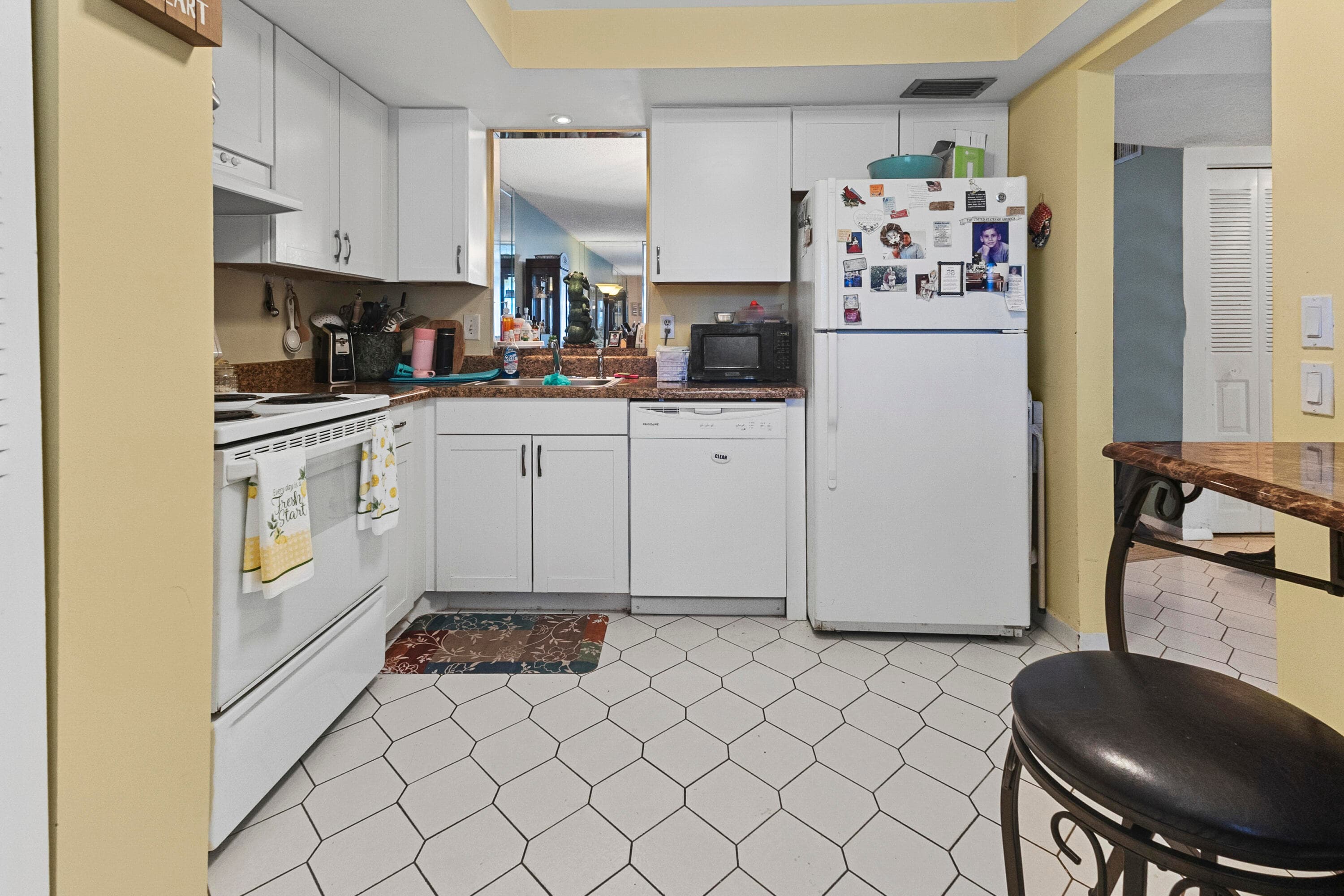 1470 NW 80th Avenue 204, Margate, FL 33063 — photo 4 of 23