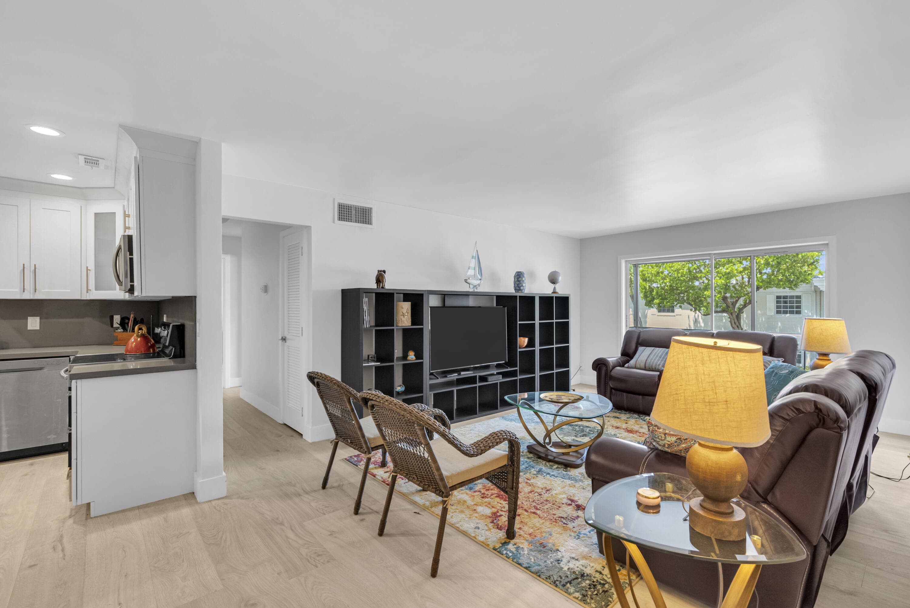 6487 Bay Club Drive 4, Fort Lauderdale, FL 33308 — photo 10 of 49