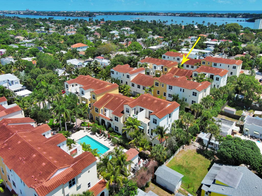 3673 Historic Lane, West Palm Beach, FL 33401 — photo 2 of 30
