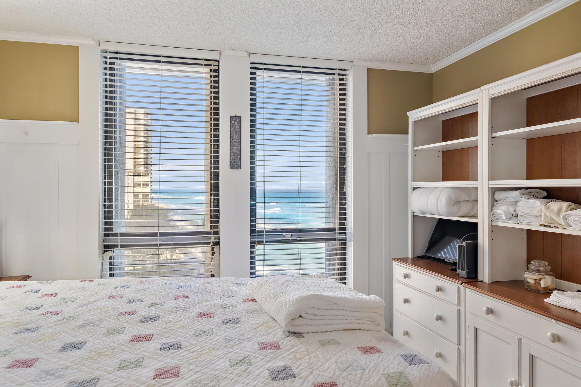 5380 N Ocean Drive 6d, Singer Island, FL 33404 — photo 23 of 41