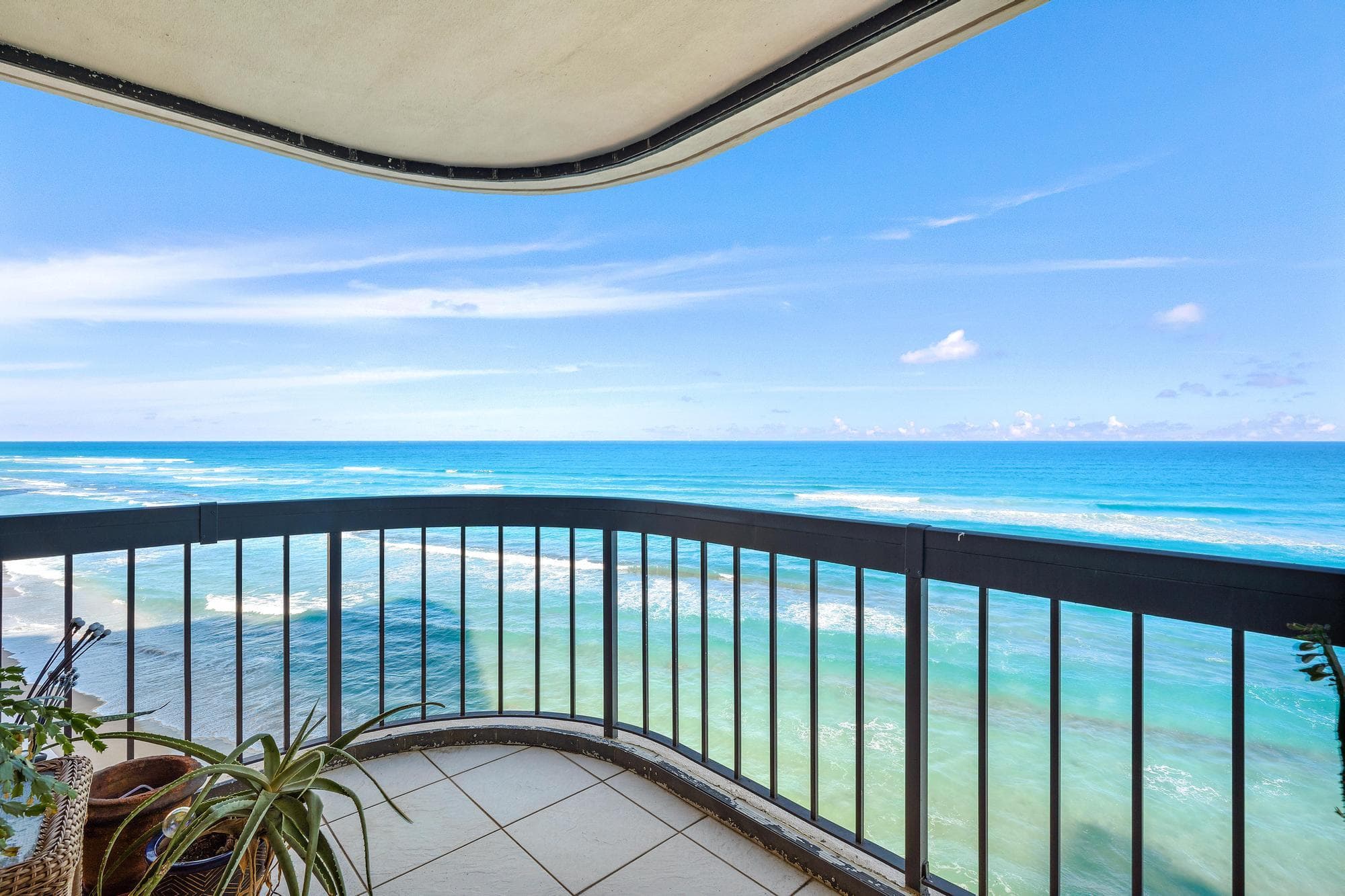 5380 N Ocean Drive 6d, Singer Island, FL 33404 — photo 1 of 41