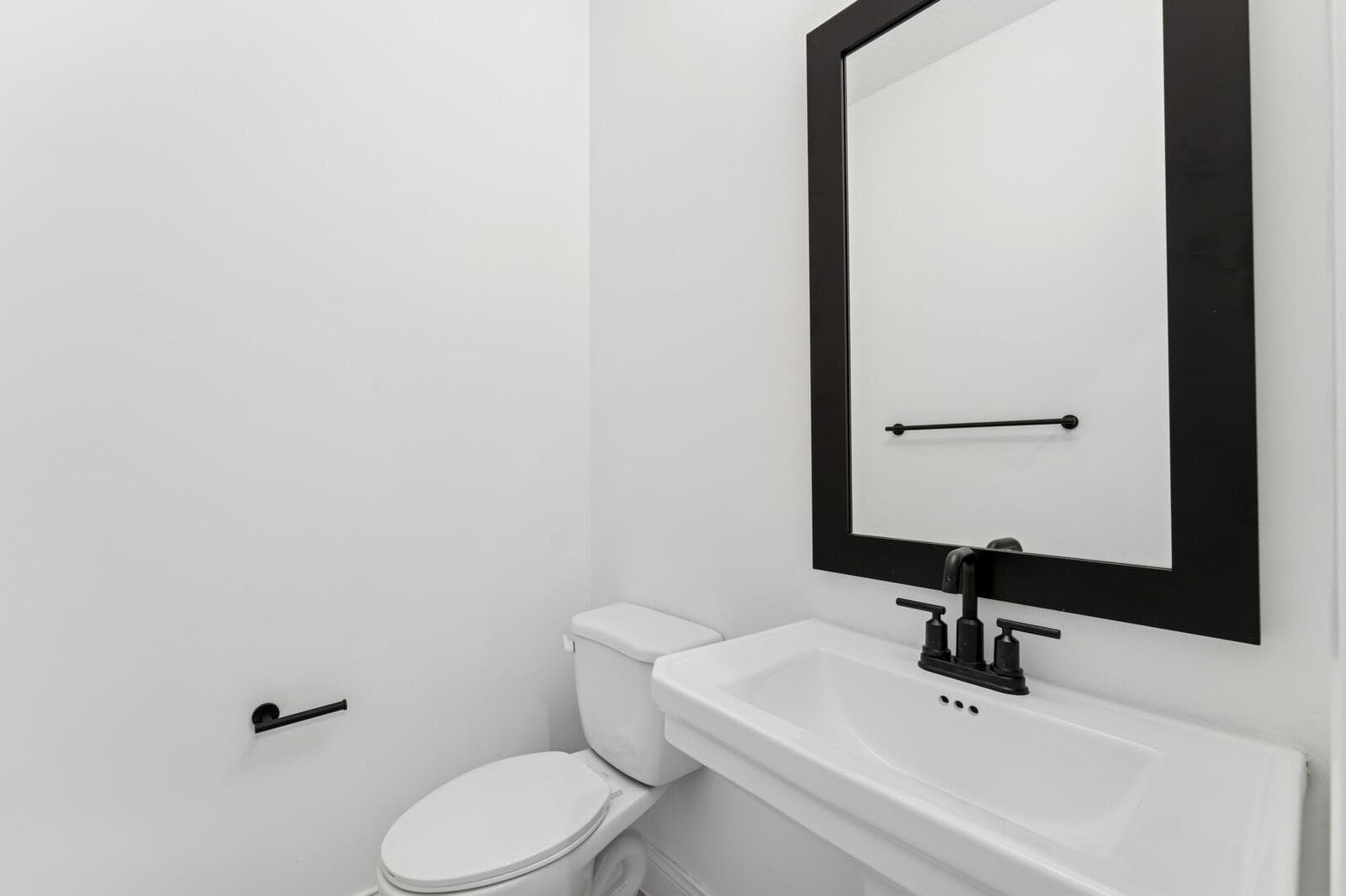 188 SE Birch Terrace 313, Stuart, FL 34997 — photo 3 of 30