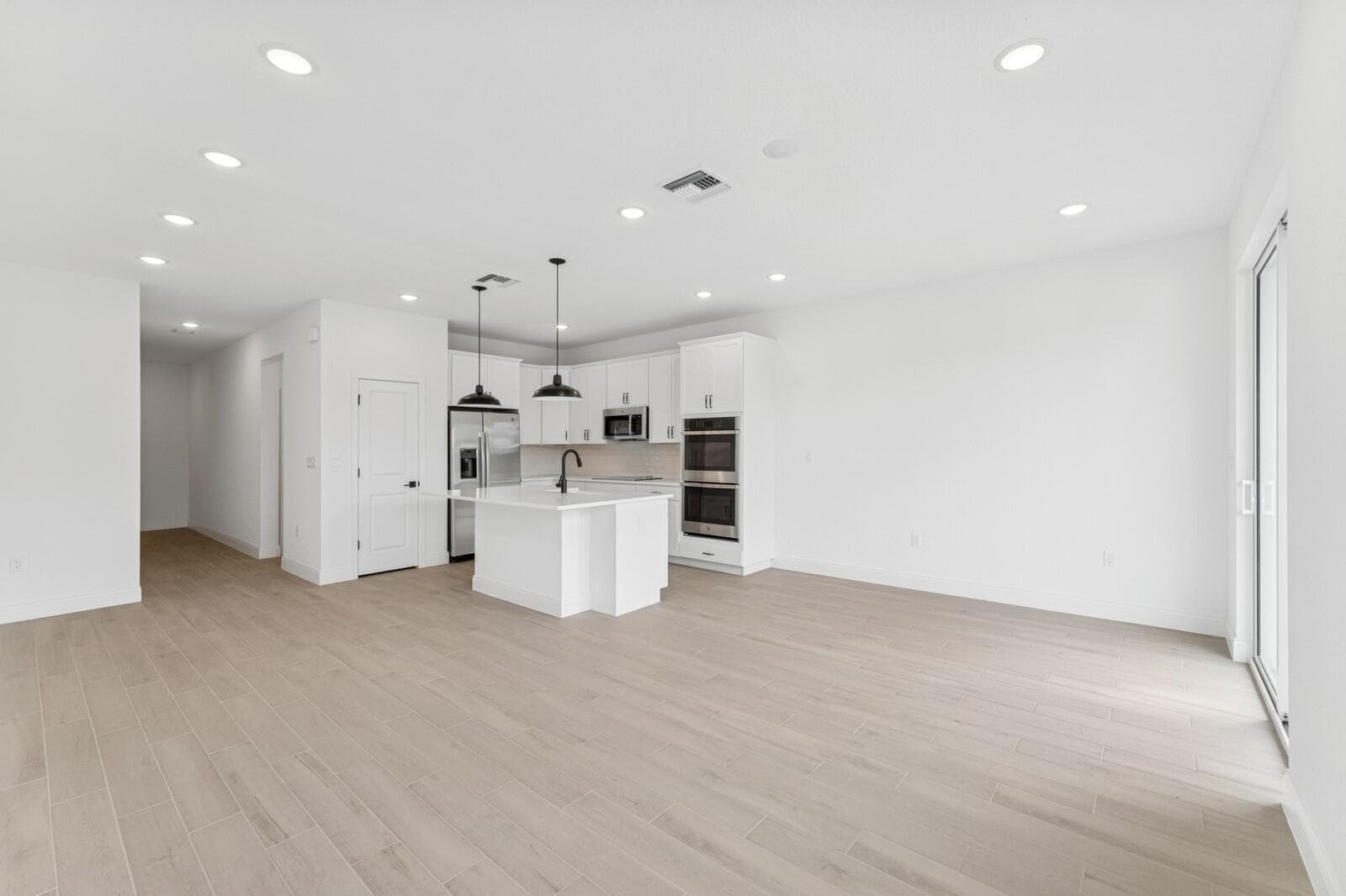 188 SE Birch Terrace 313, Stuart, FL 34997 — photo 10 of 30