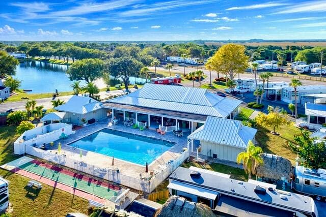 7950 W Hwy 78 Highway, Okeechobee, FL 34974 — photo 2 of 11