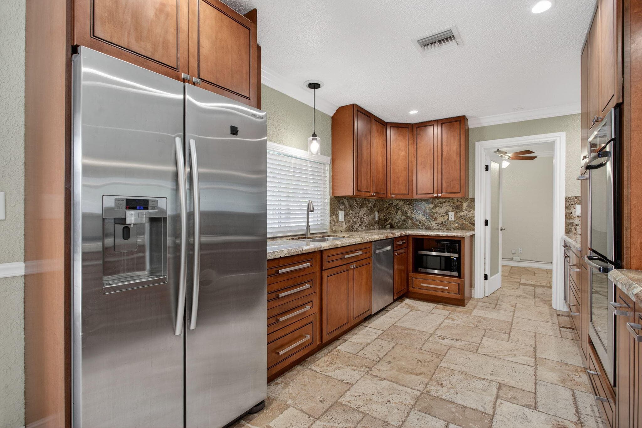 5511 NE 18th Terrace, Fort Lauderdale, FL 33308 — photo 13 of 51