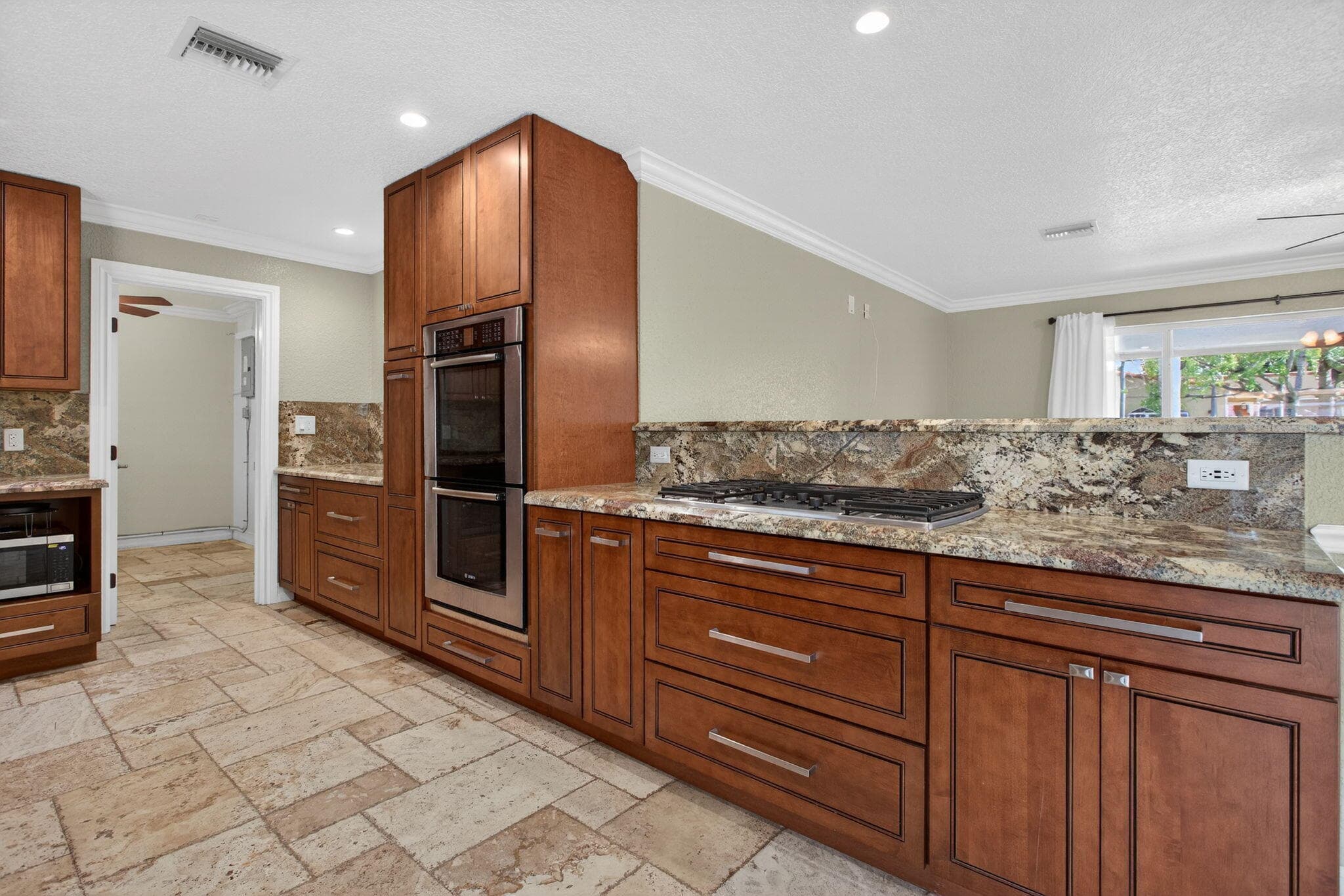 5511 NE 18th Terrace, Fort Lauderdale, FL 33308 — photo 17 of 51