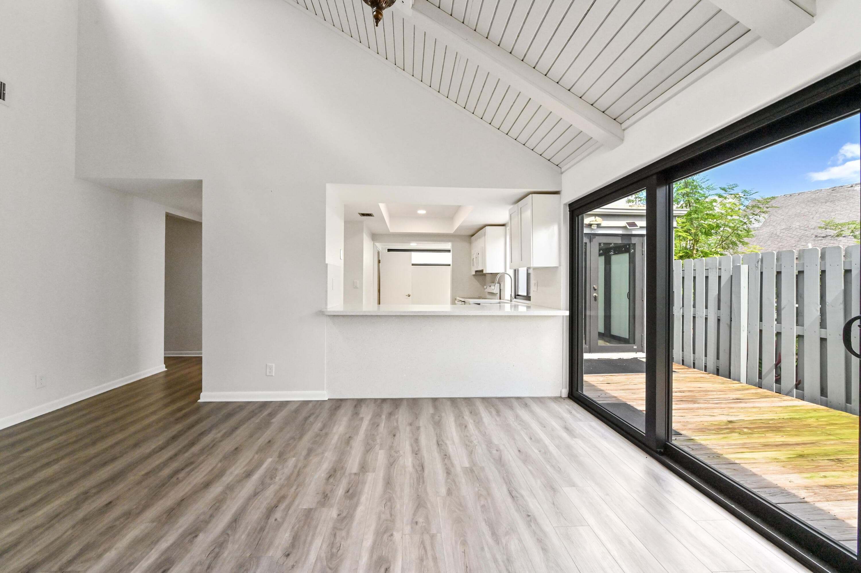 271 NW 15th Street, Boca Raton, FL 33432 — photo 12 of 35
