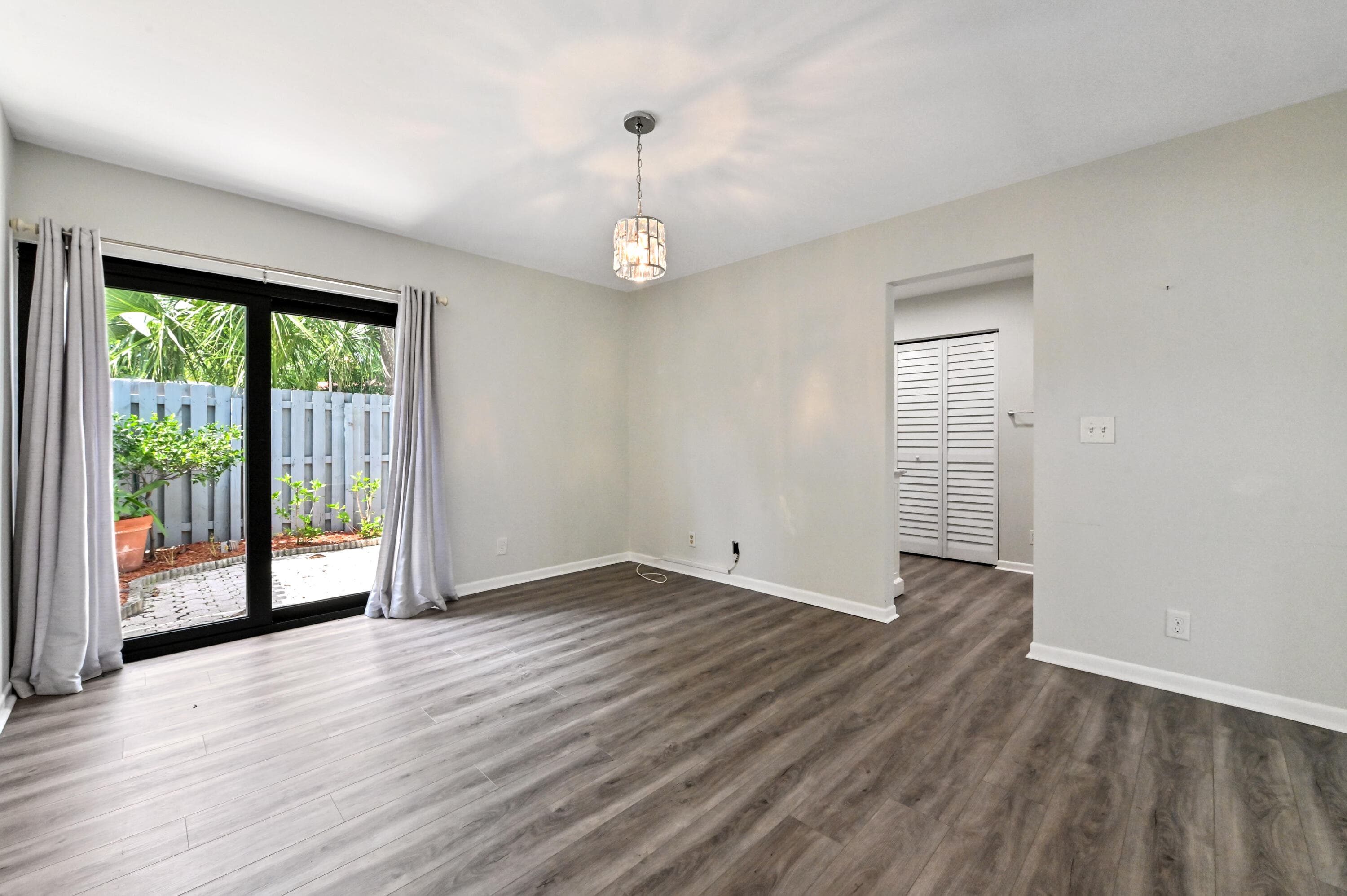 271 NW 15th Street, Boca Raton, FL 33432 — photo 27 of 35