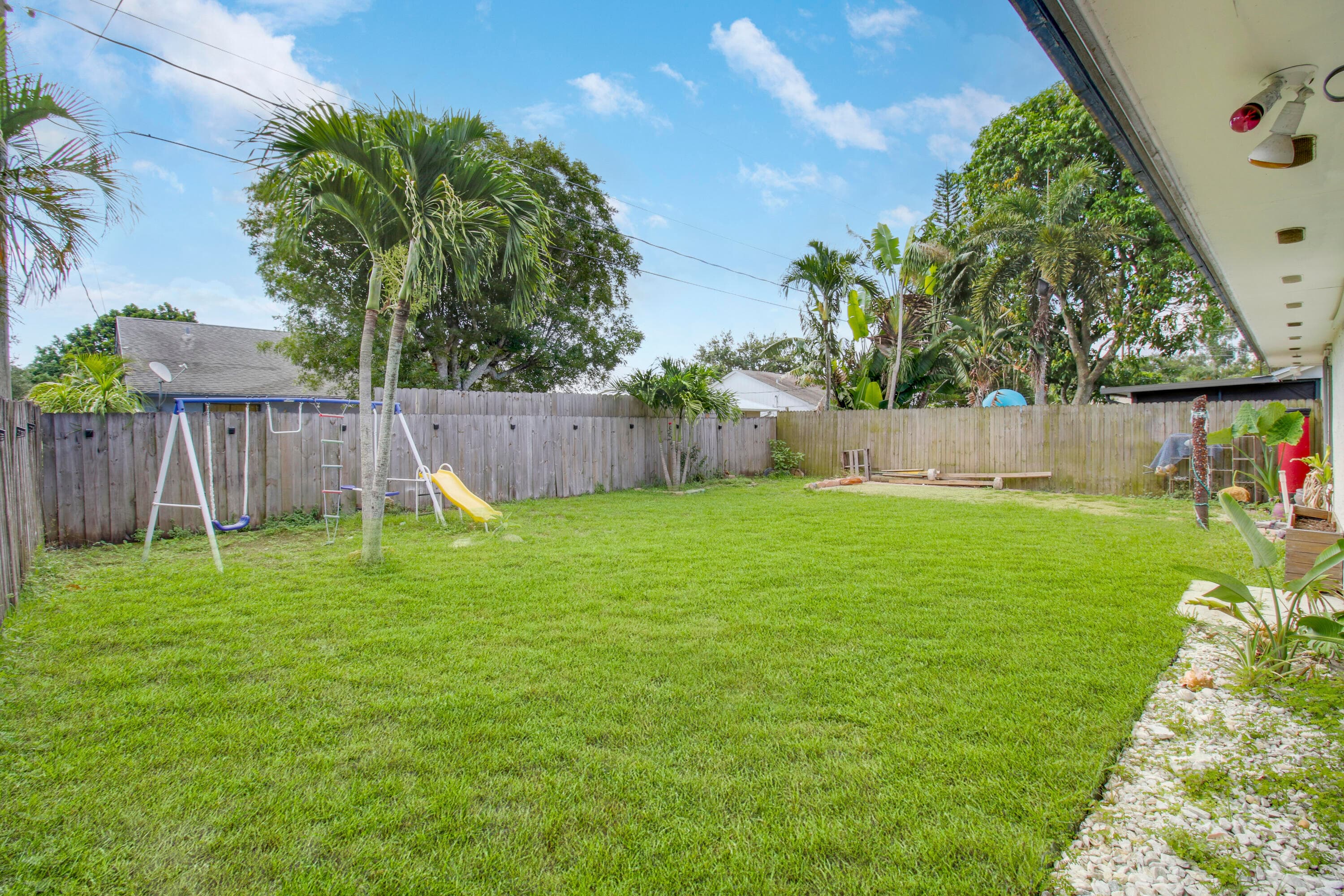 5929 SE Collins Avenue, Stuart, FL 34997 — photo 27 of 37