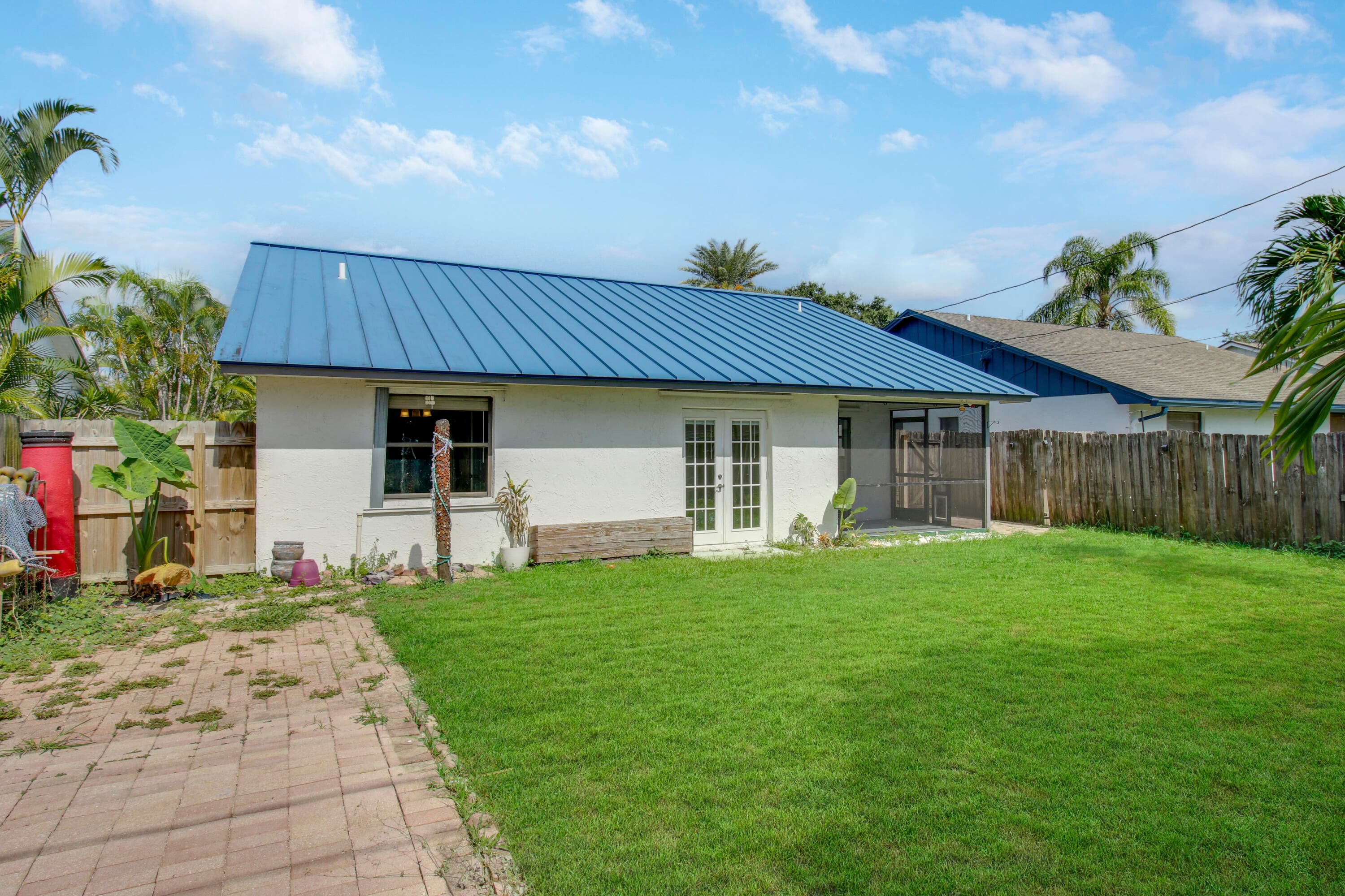 5929 SE Collins Avenue, Stuart, FL 34997 — photo 29 of 37