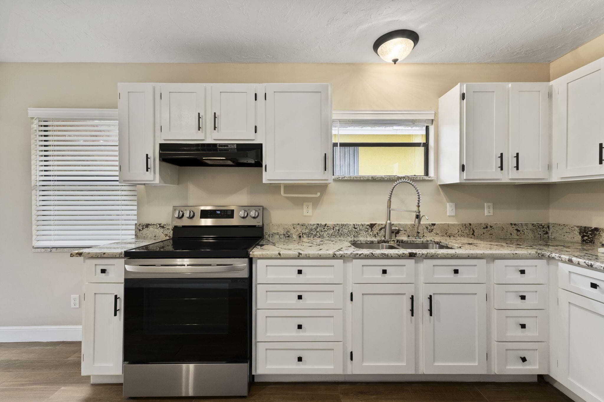 3585 SE 8th Street, Okeechobee, FL 34974 — photo 14 of 40