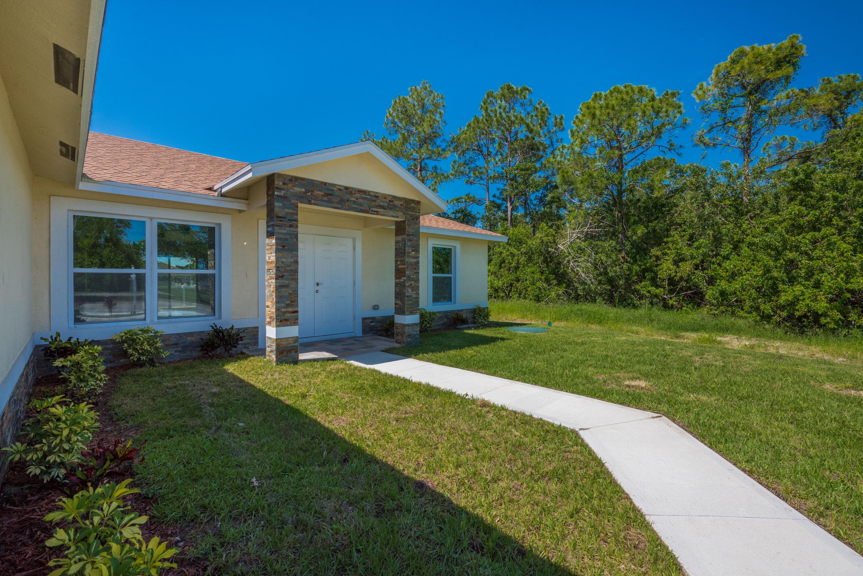 122 SW Becker Road, Port St. Lucie, FL 34953 — photo 4 of 33
