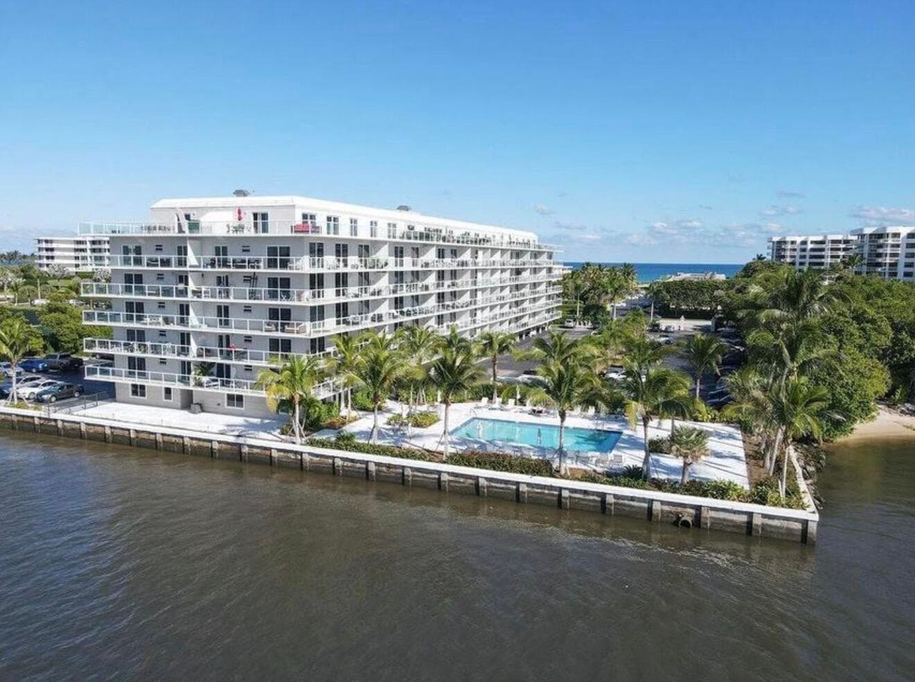 2560 S Ocean Boulevard 518, Palm Beach, FL 33480 — photo 1 of 27