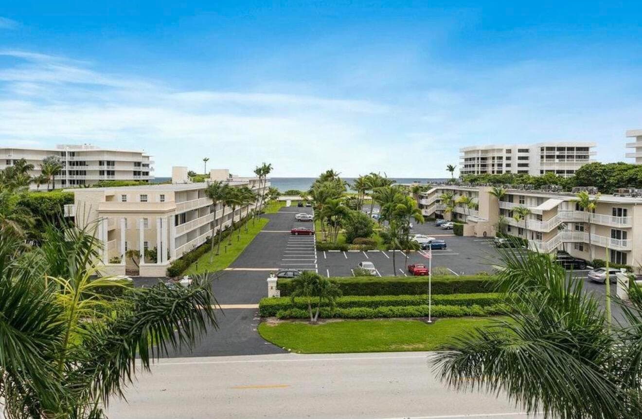 2560 S Ocean Boulevard 518, Palm Beach, FL 33480 — photo 23 of 27