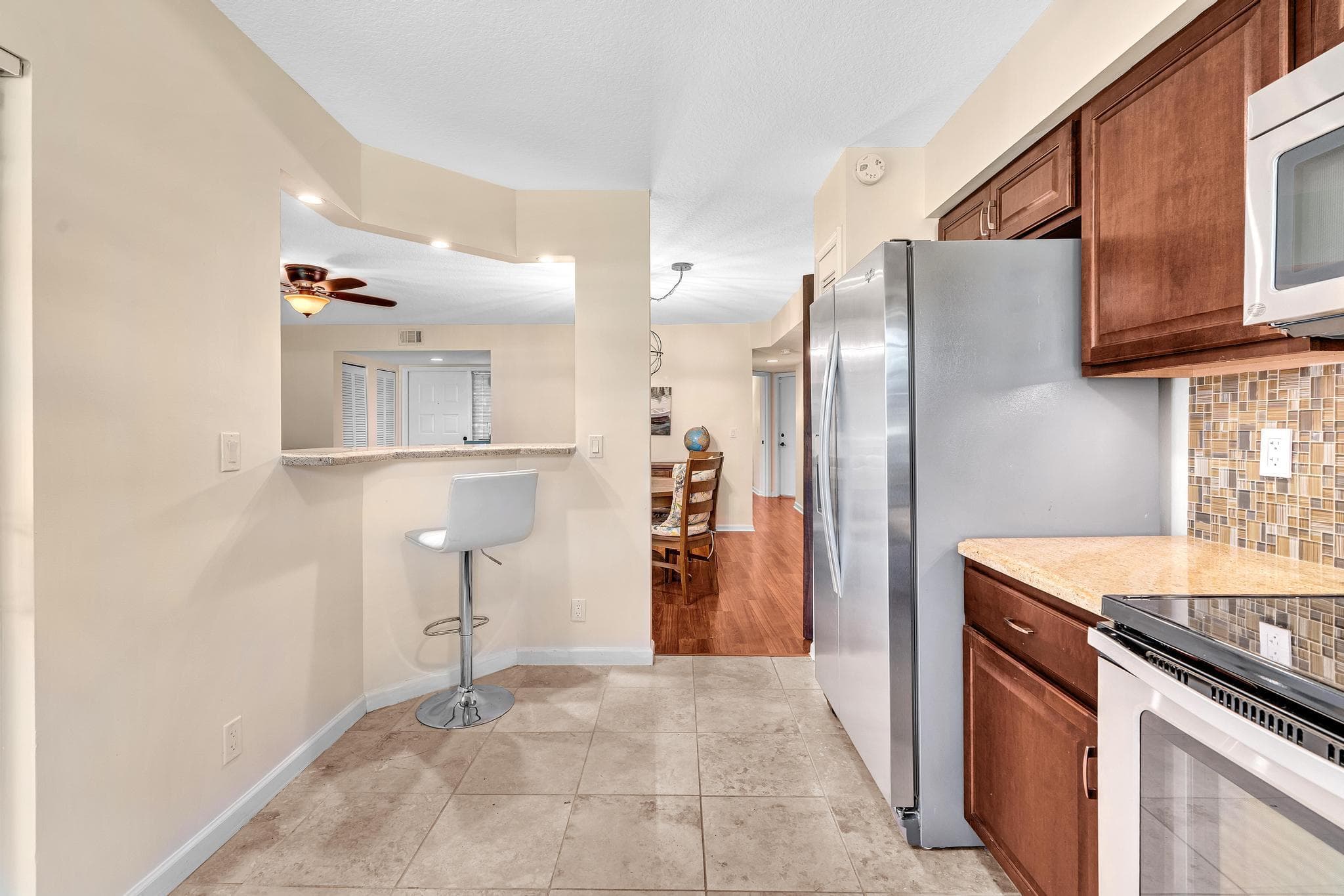 17372 Boca Club Boulevard 405, Boca Raton, FL 33487 — photo 33 of 74