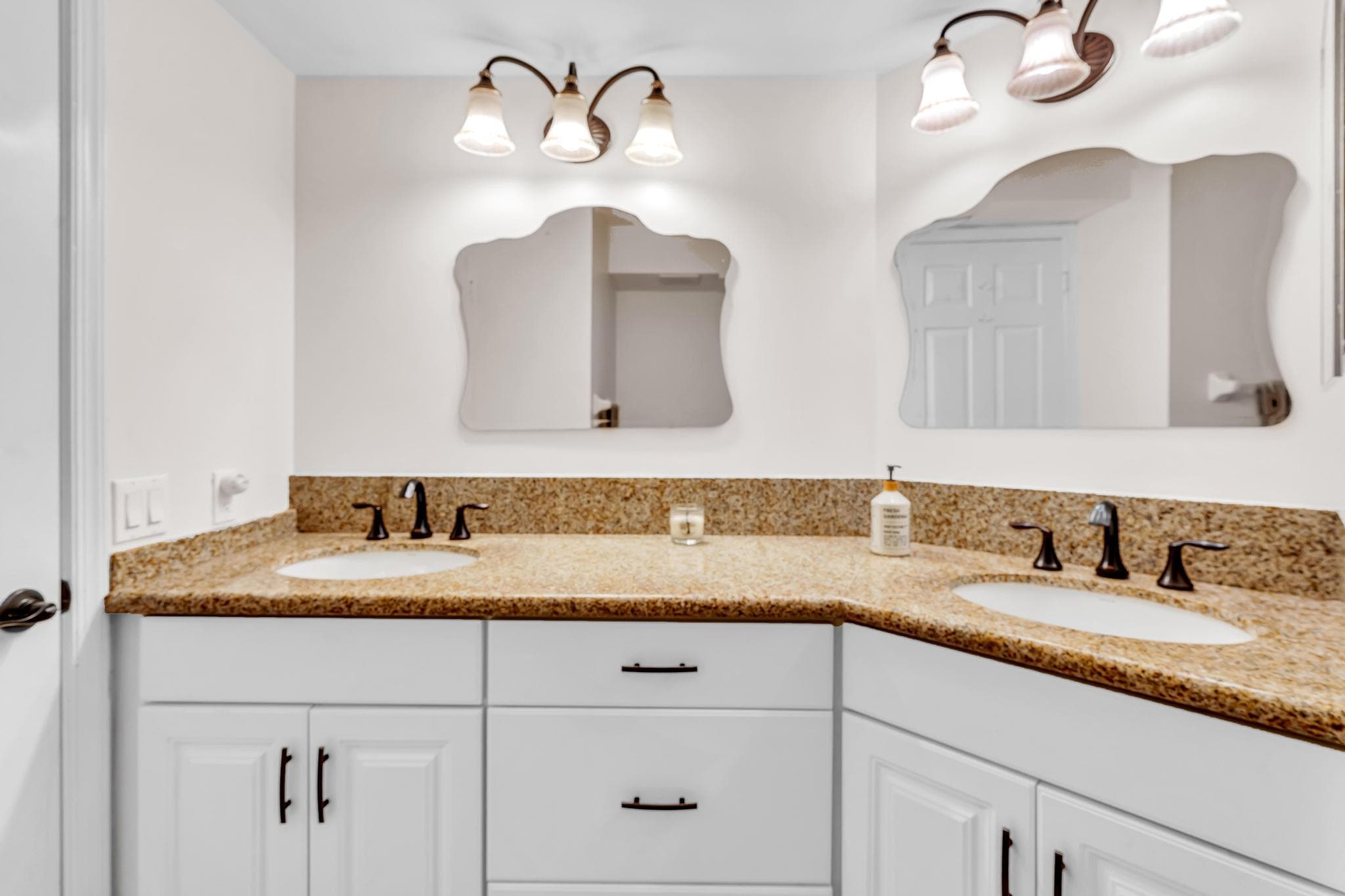 17372 Boca Club Boulevard 405, Boca Raton, FL 33487 — photo 44 of 74