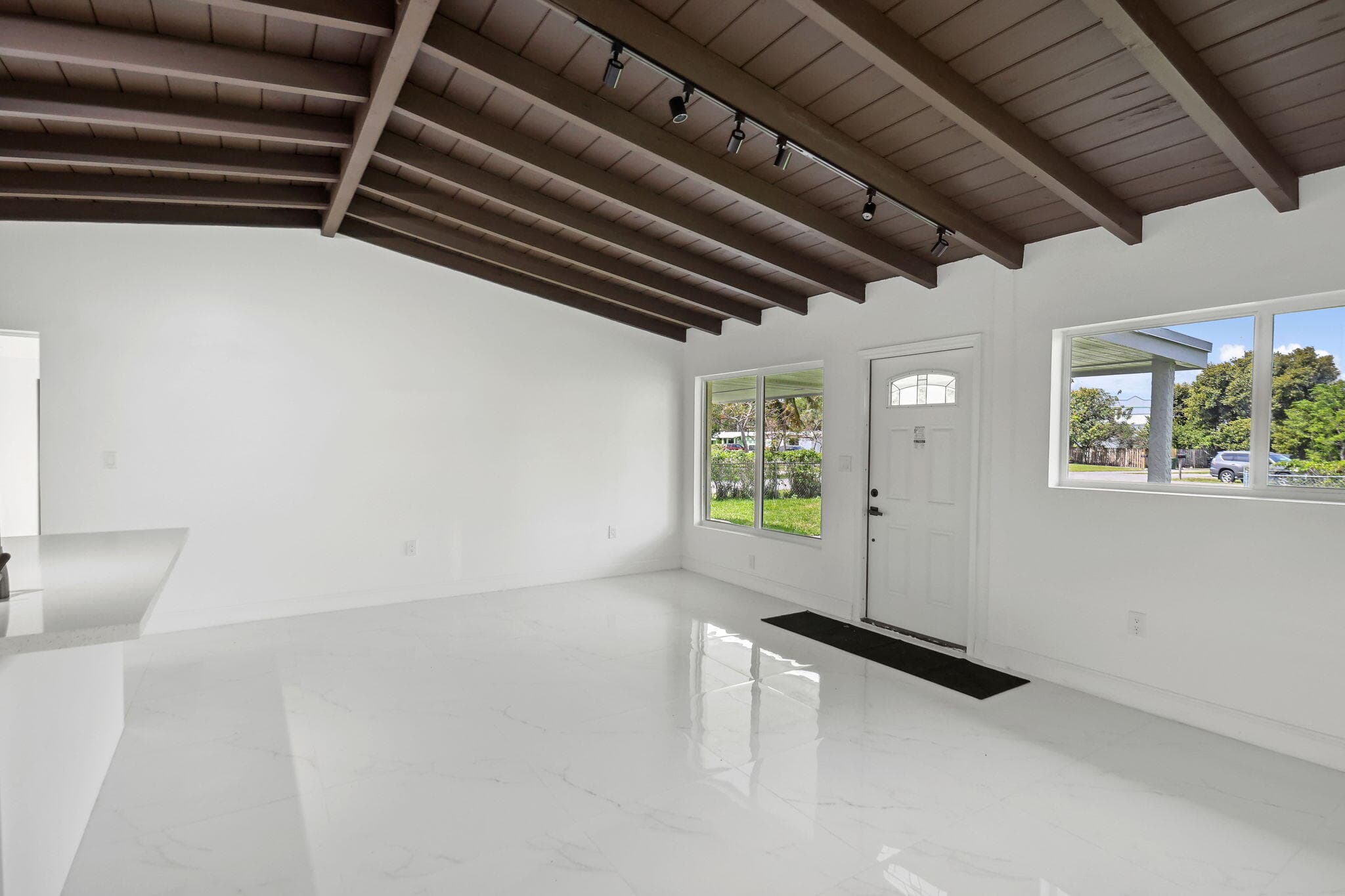 1530 NW 18th Court, Fort Lauderdale, FL 33311 — photo 7 of 26