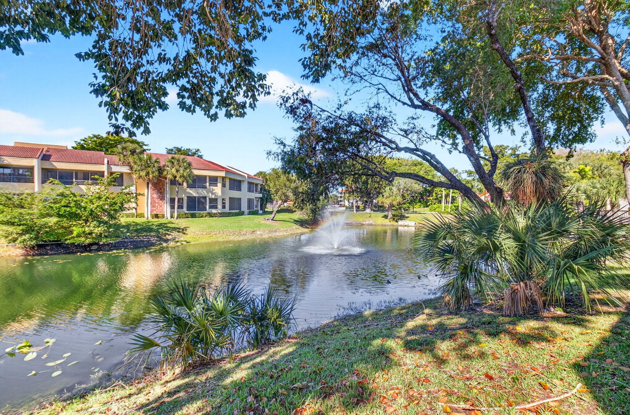 7484 La Paz Boulevard 103, Boca Raton, FL 33433 — photo 1 of 50