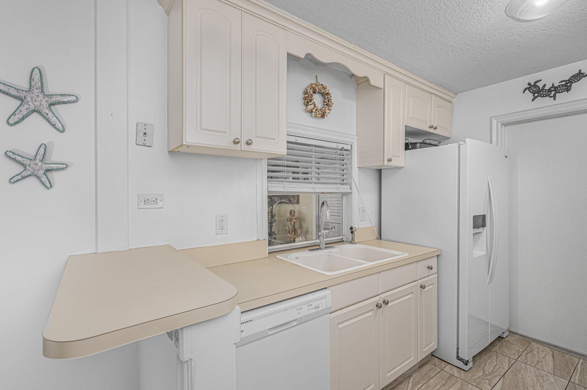 108 SW De Gouvea Terrace, Port St. Lucie, FL 34984 — photo 12 of 18