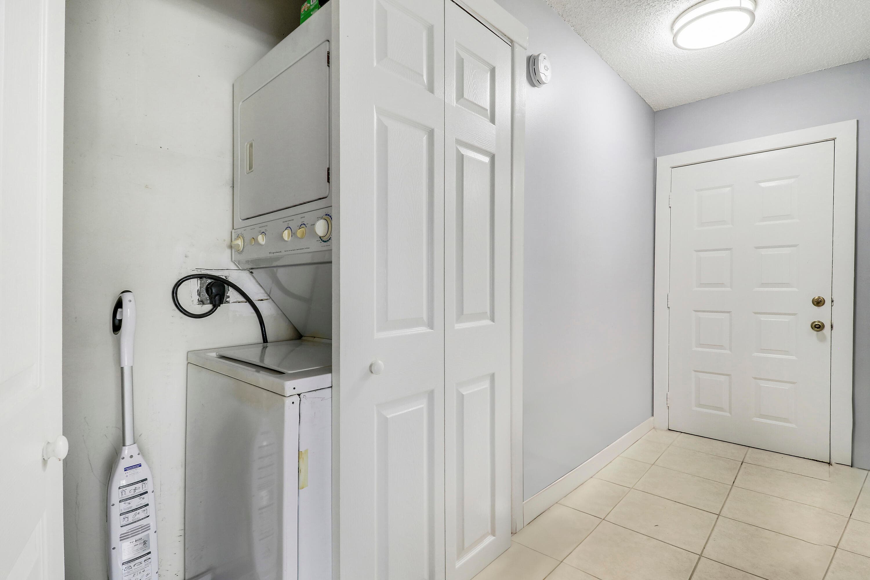 150 Pineview Road C4, Jupiter, FL 33469 — photo 10 of 17