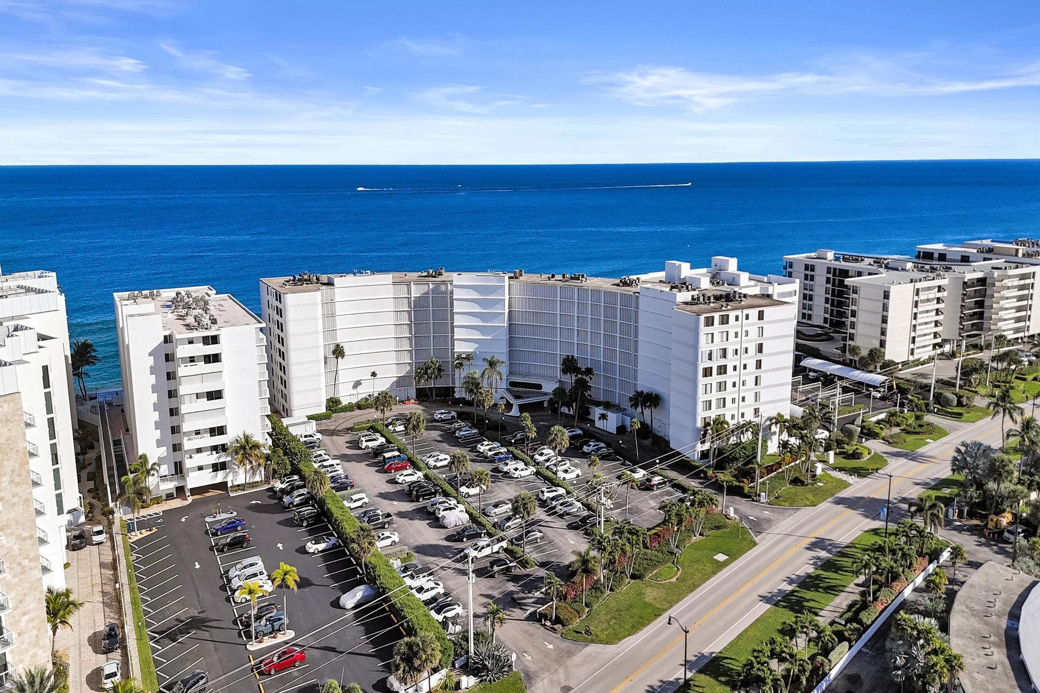 3590 S Ocean Boulevard 809, South Palm Beach, FL 33480 — photo 9 of 84