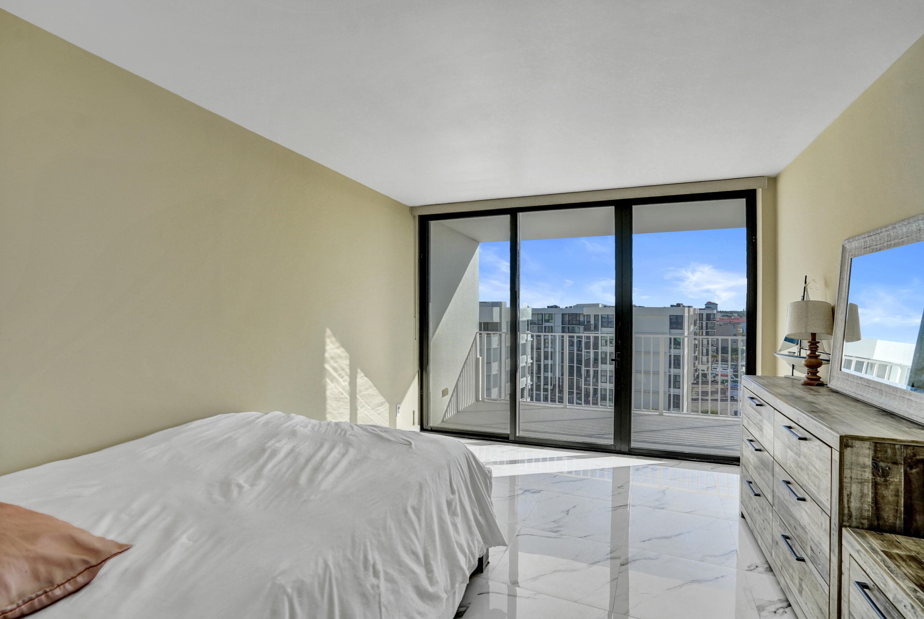 3590 S Ocean Boulevard 809, South Palm Beach, FL 33480 — photo 45 of 84