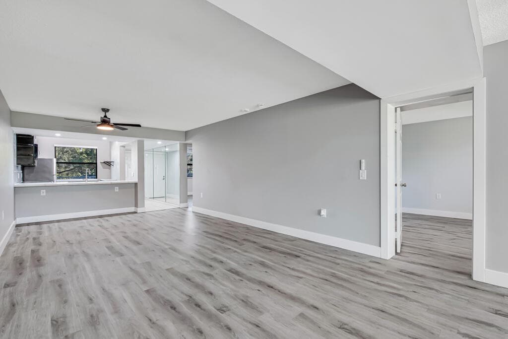 3507 Village Boulevard 201, West Palm Beach, FL 33409 — photo 7 of 49