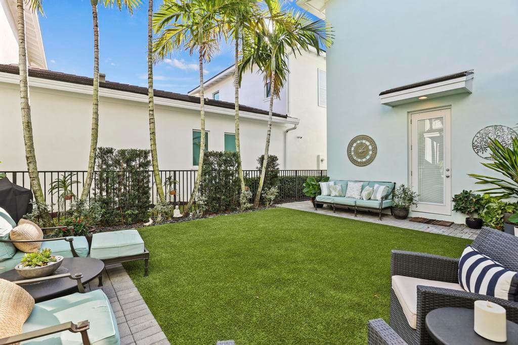 7037 Edison Place, Palm Beach Gardens, FL 33418 — photo 54 of 79