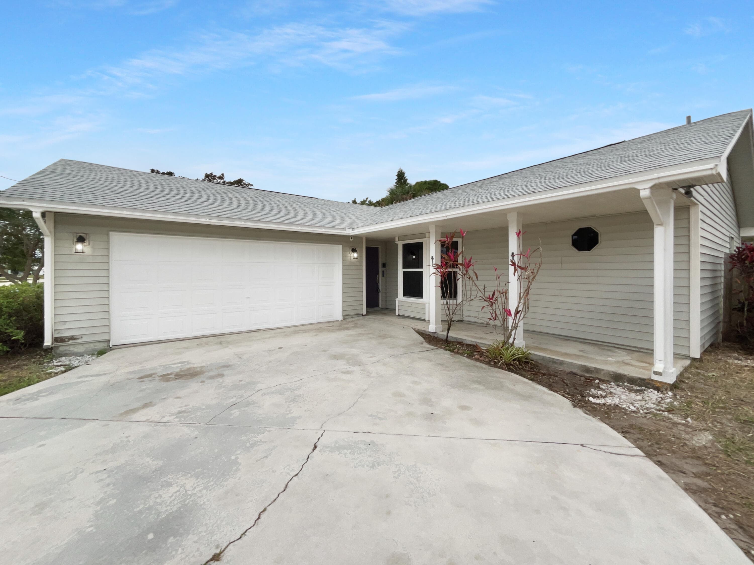 5409 Hickory Drive, Fort Pierce, FL 34982 — photo 10 of 28
