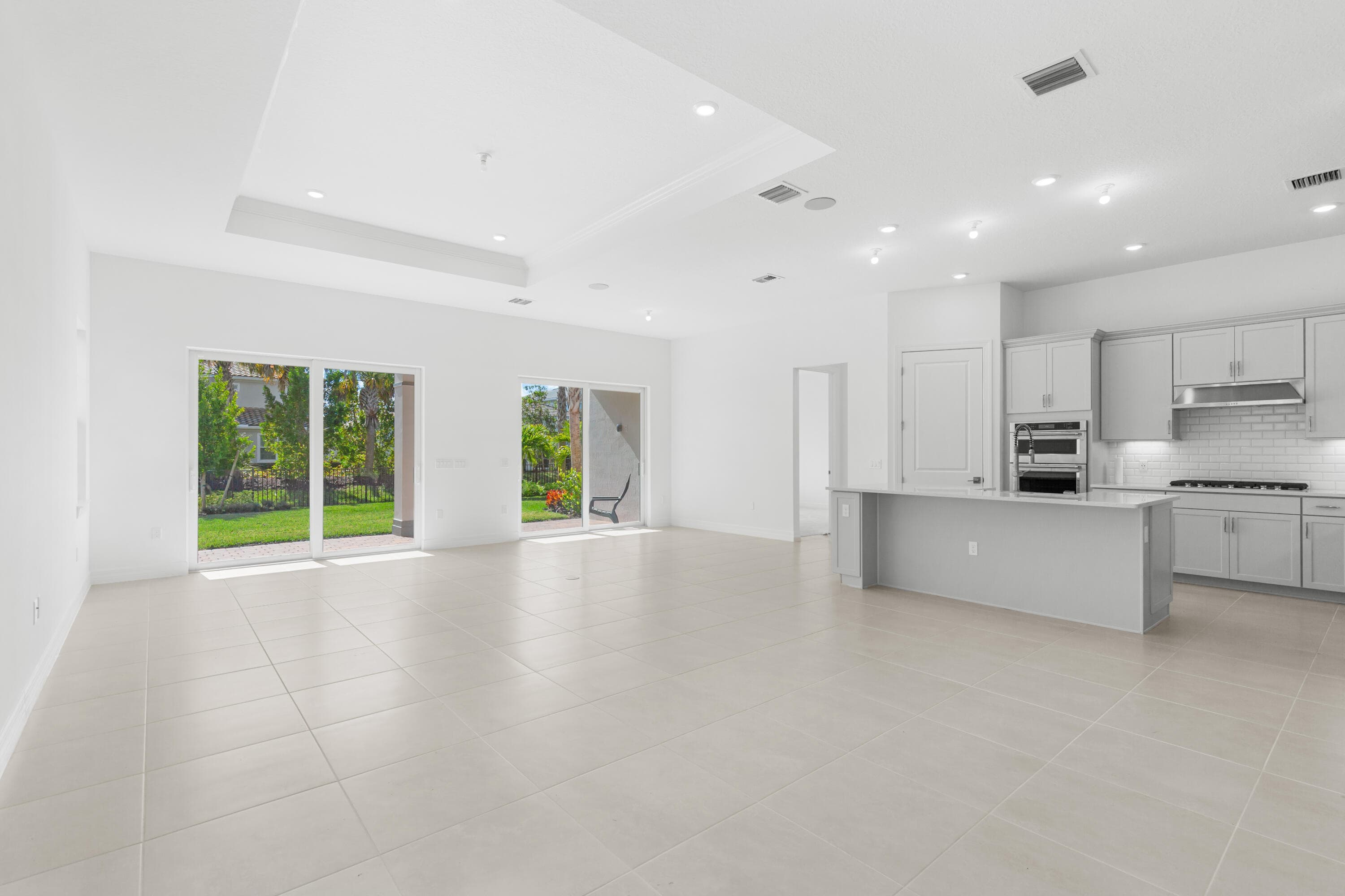10717 Northbrook Circle, Palm Beach Gardens, FL 33412 — photo 5 of 23