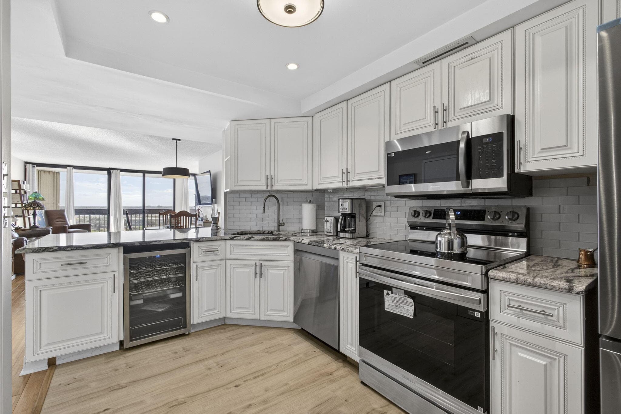 2400 Presidential Way 1606, West Palm Beach, FL 33401 — photo 2 of 58