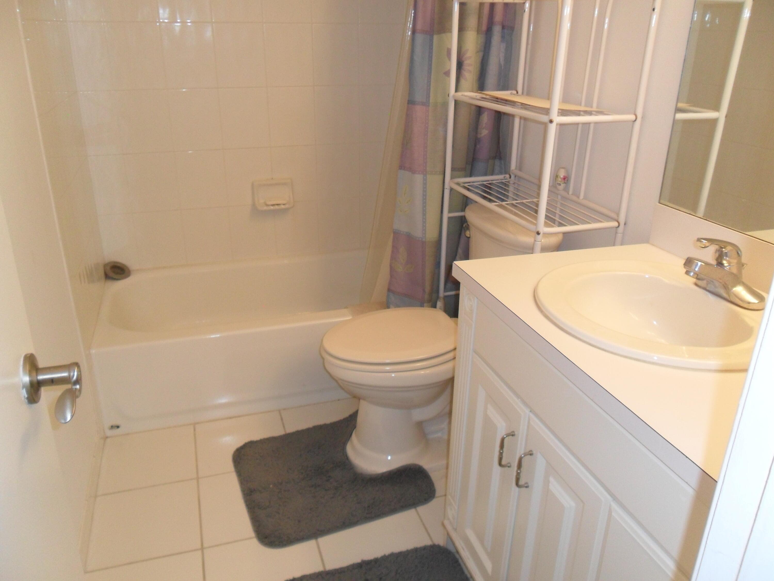 681 S Hollybrook Drive 105, Pembroke Pines, FL 33025 — photo 9 of 34