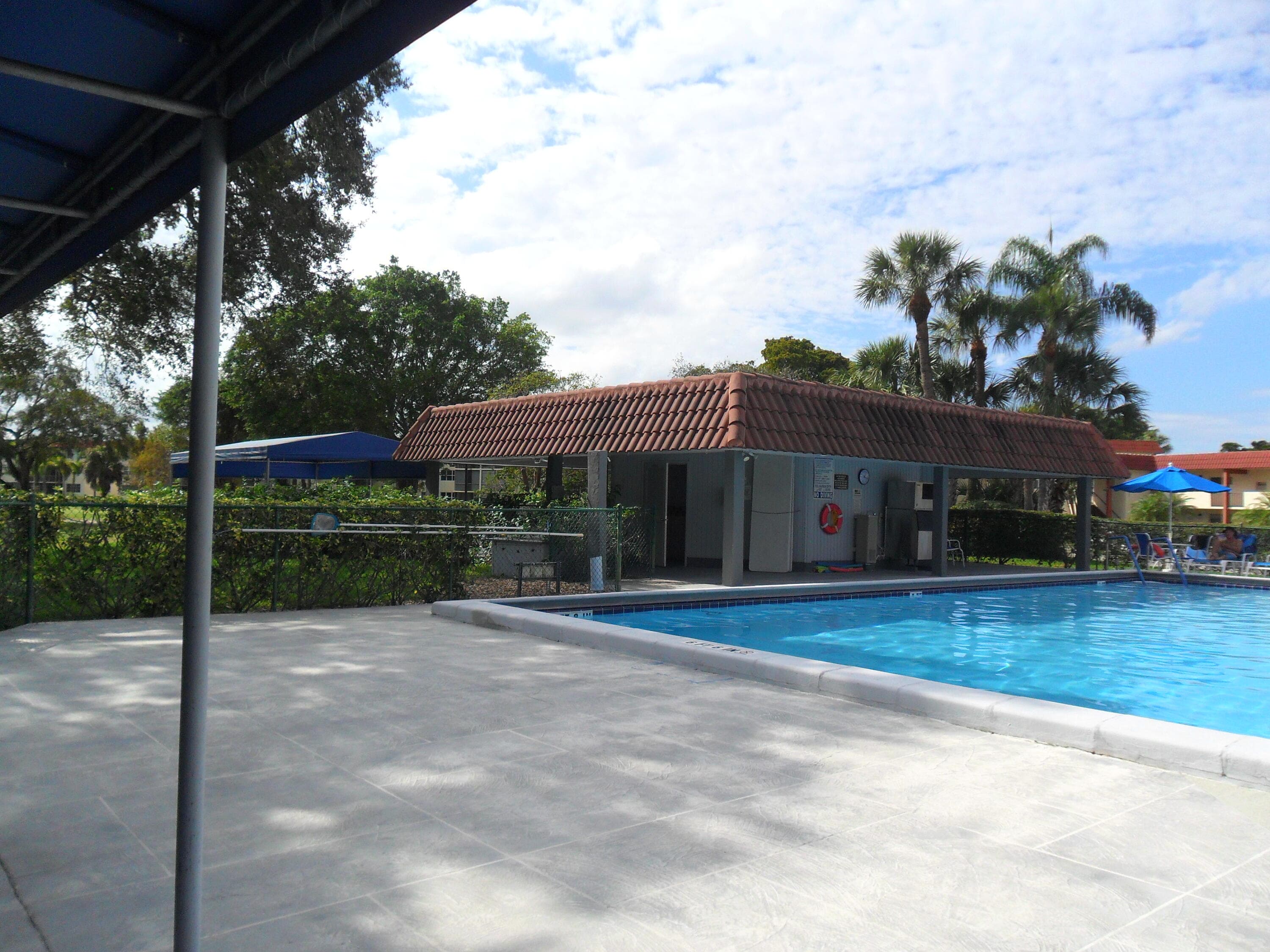 681 S Hollybrook Drive 105, Pembroke Pines, FL 33025 — photo 25 of 34