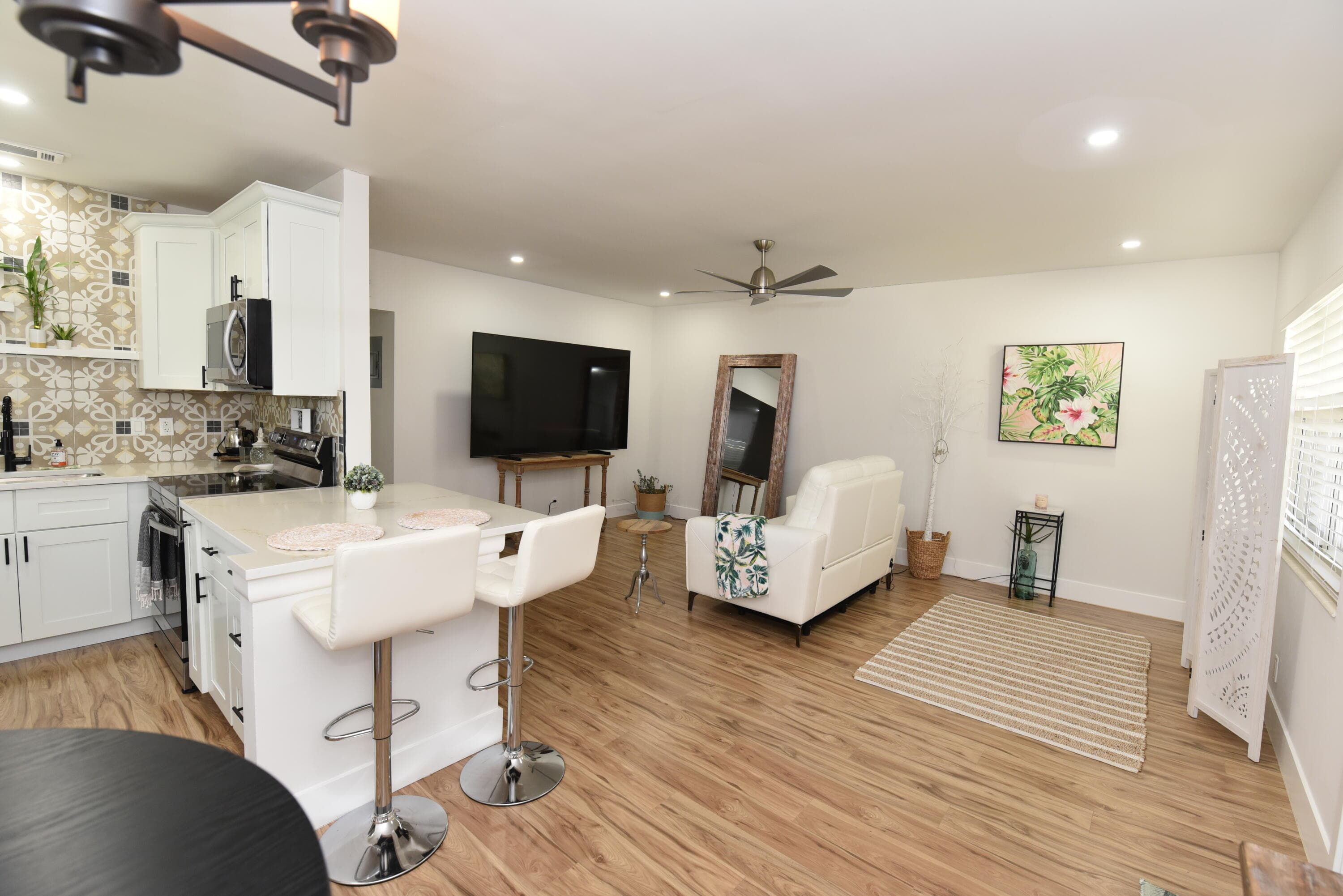 112 Salisbury E, West Palm Beach, FL 33417 — photo 5 of 41