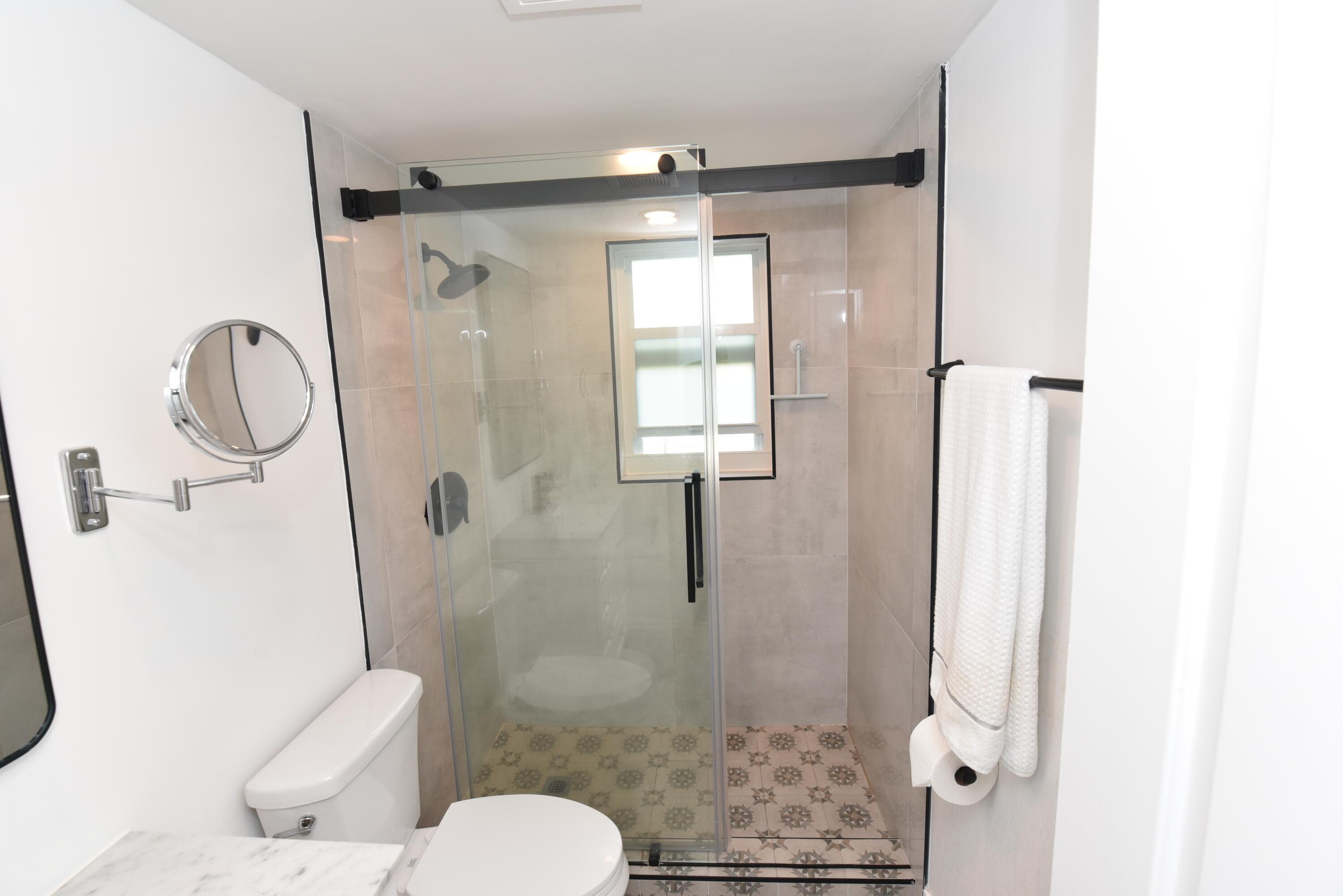 112 Salisbury E, West Palm Beach, FL 33417 — photo 11 of 41