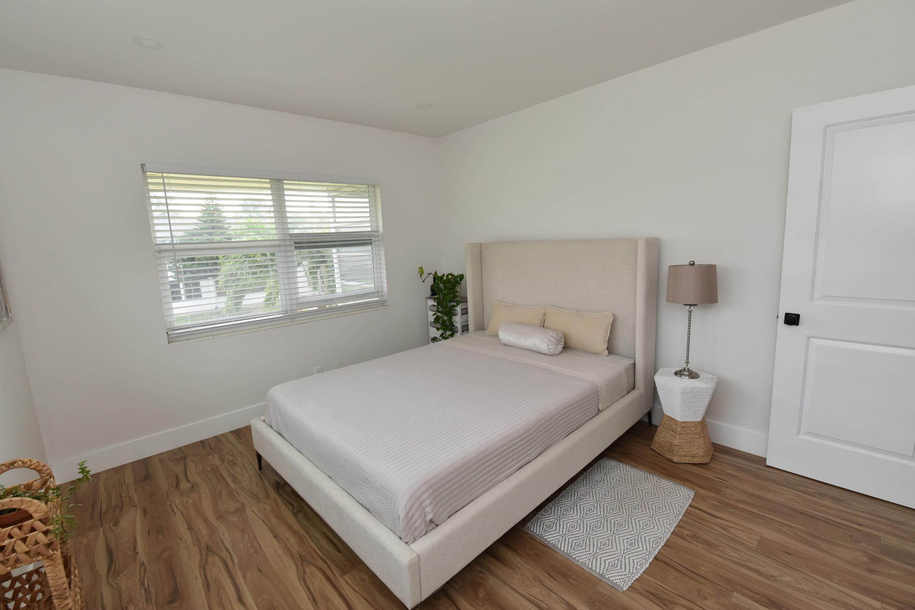 112 Salisbury E, West Palm Beach, FL 33417 — photo 13 of 41