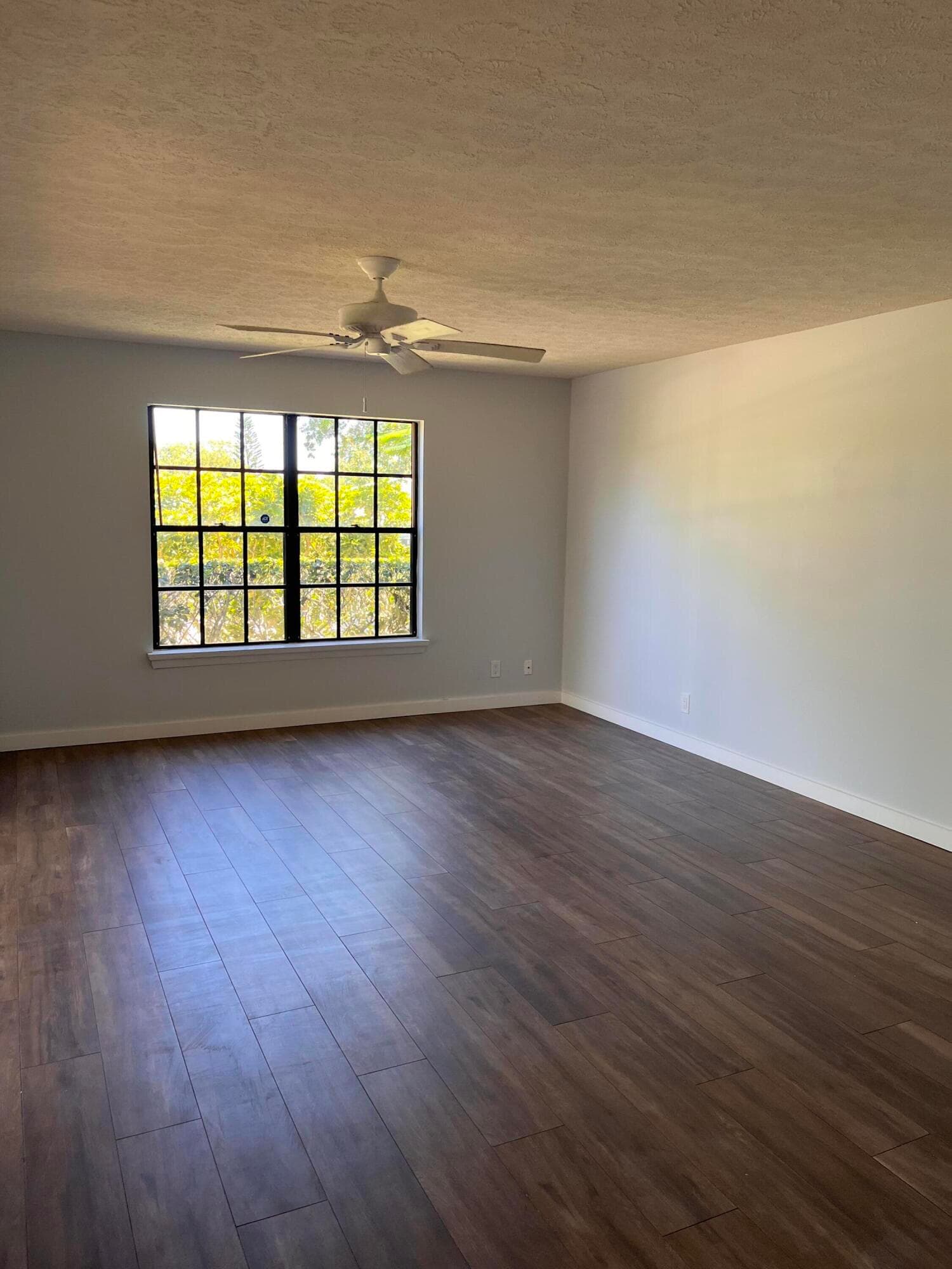 7281 SE Concord Place, Hobe Sound, FL 33455 — photo 4 of 21