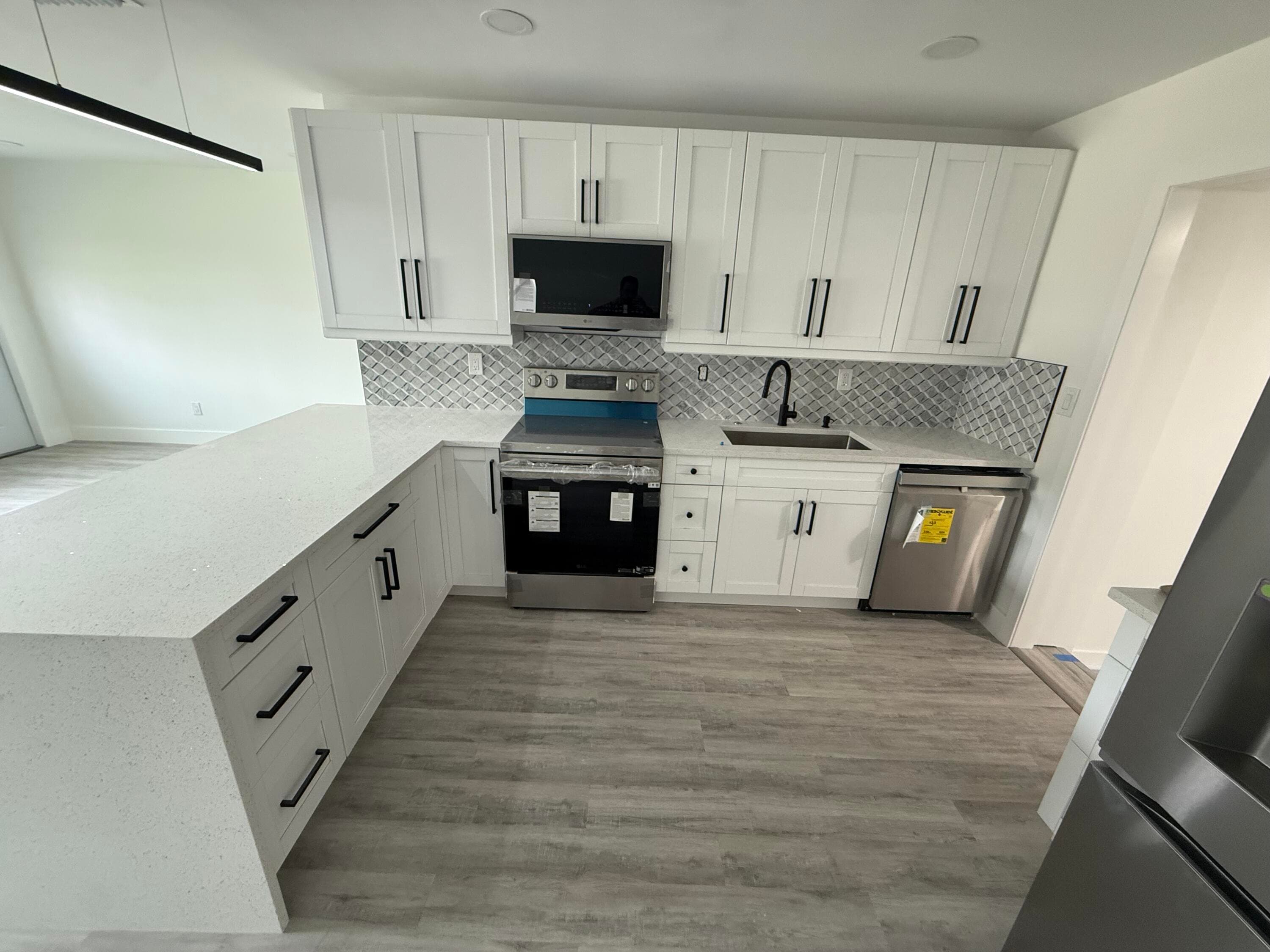 2353 S Beech Rd Road, West Palm Beach, FL 33409 — photo 8 of 16