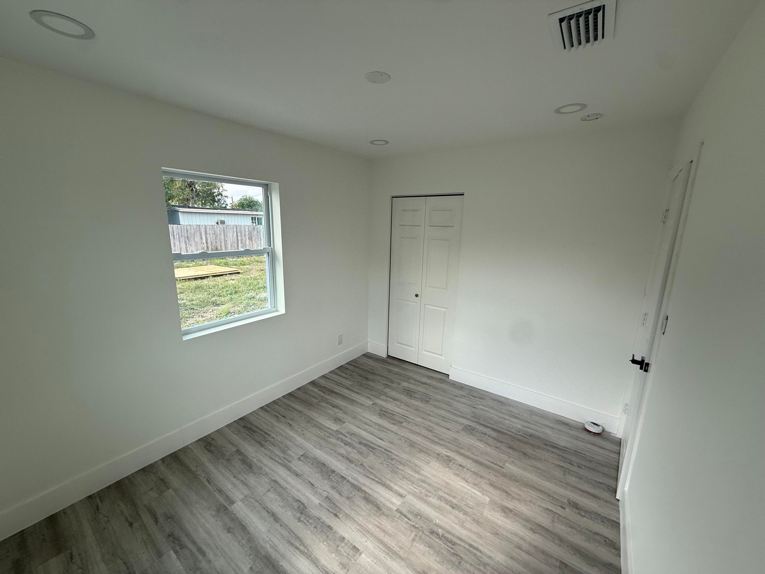2353 S Beech Rd Road, West Palm Beach, FL 33409 — photo 12 of 16