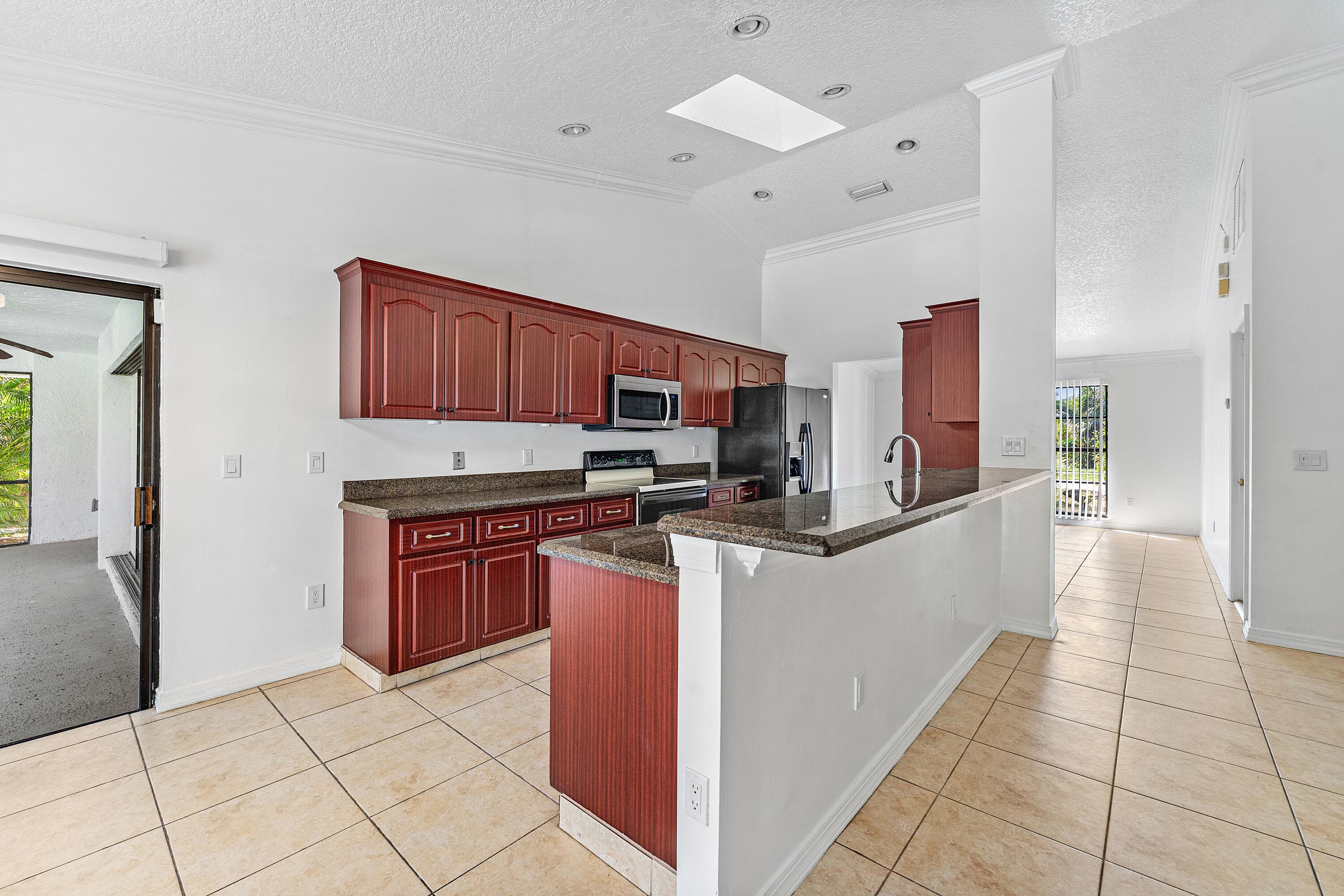 2057 Amesbury Circle, Wellington, FL 33414 — photo 14 of 33