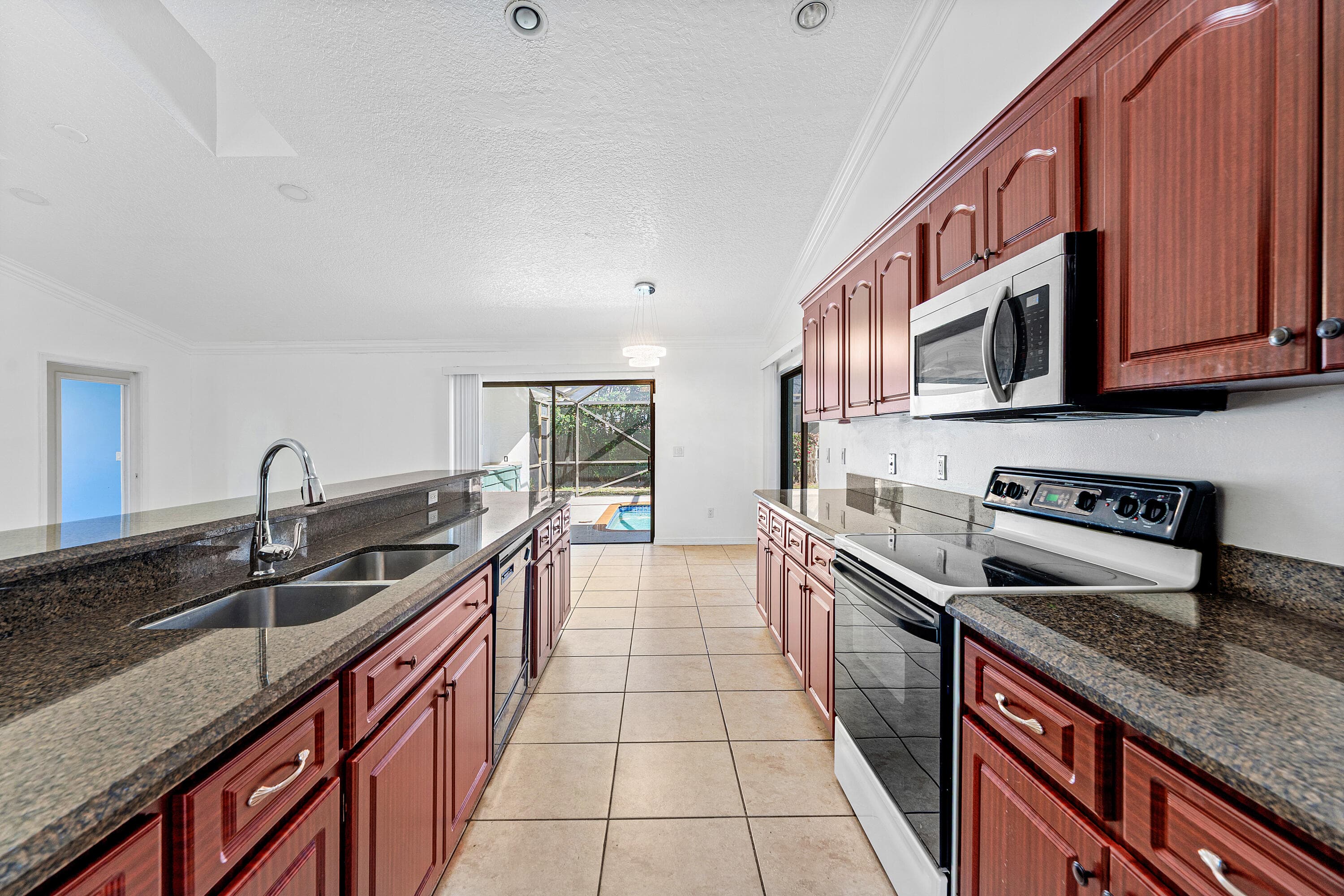 2057 Amesbury Circle, Wellington, FL 33414 — photo 16 of 33