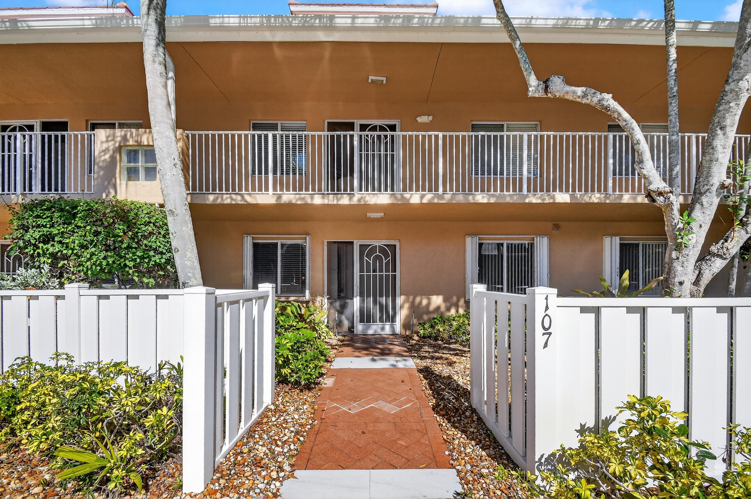 5951 Regal Glen Drive 107, Boynton Beach, FL 33437 — photo 1 of 44