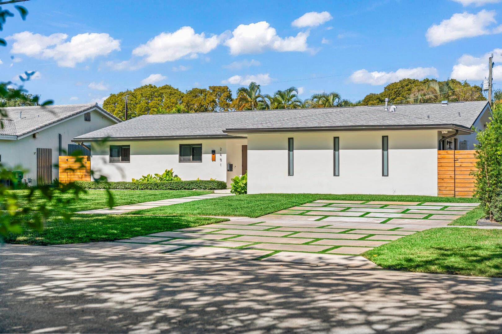 2451 NE 199th Street, Miami, FL 33180 — photo 5 of 48