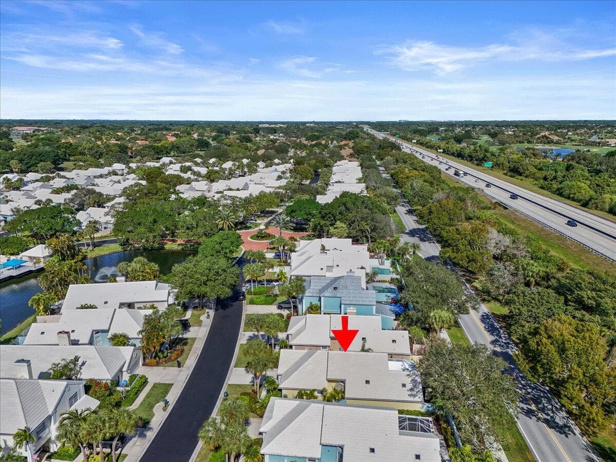 11 Dorchester Circle, Palm Beach Gardens, FL 33418 — photo 28 of 43