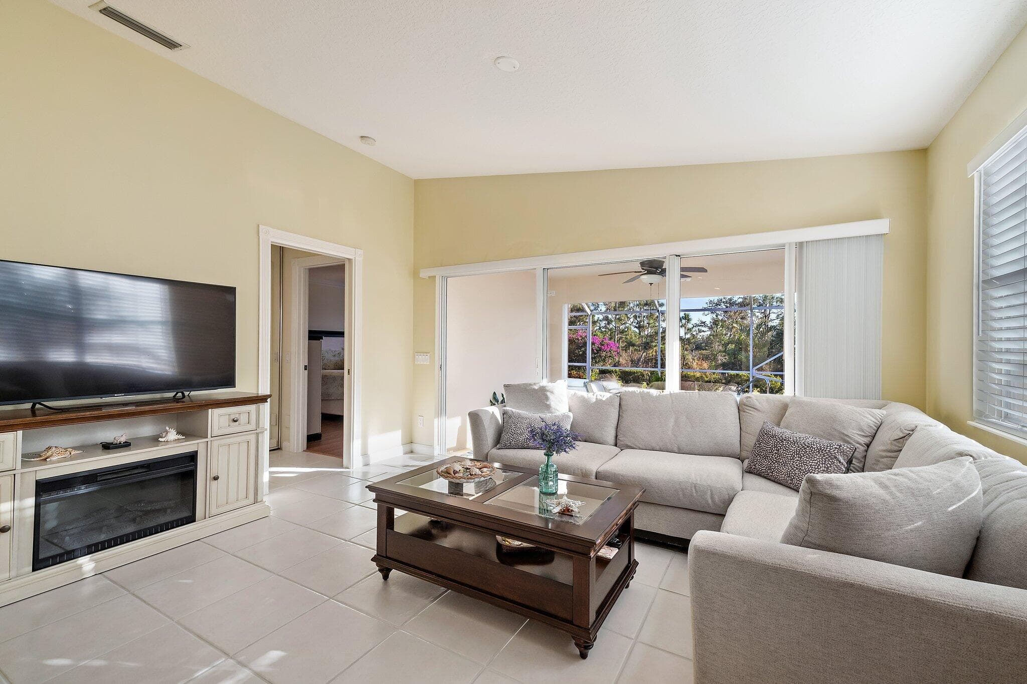 8991 SE Eldorado Way, Hobe Sound, FL 33455 — photo 13 of 41
