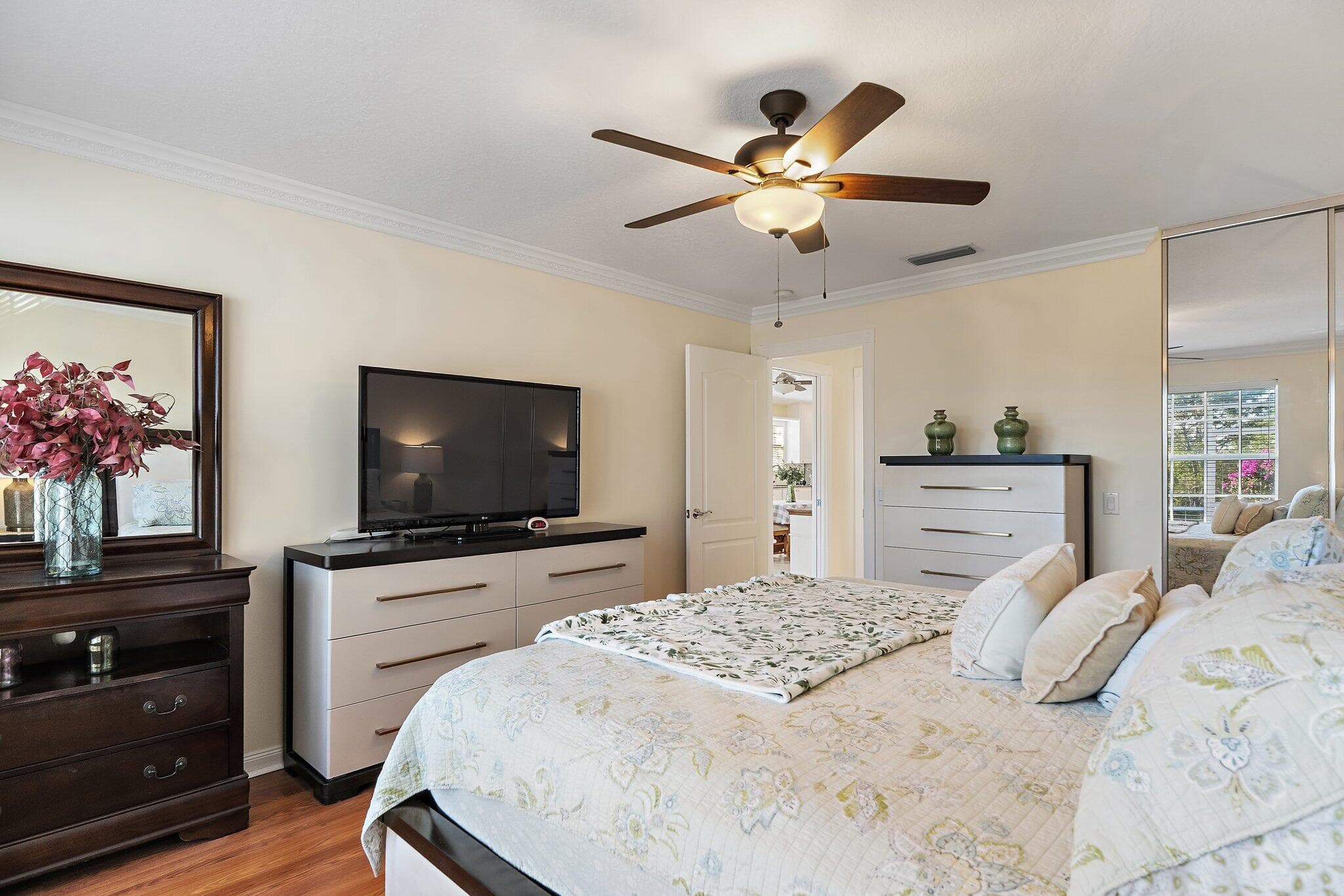 8991 SE Eldorado Way, Hobe Sound, FL 33455 — photo 17 of 41