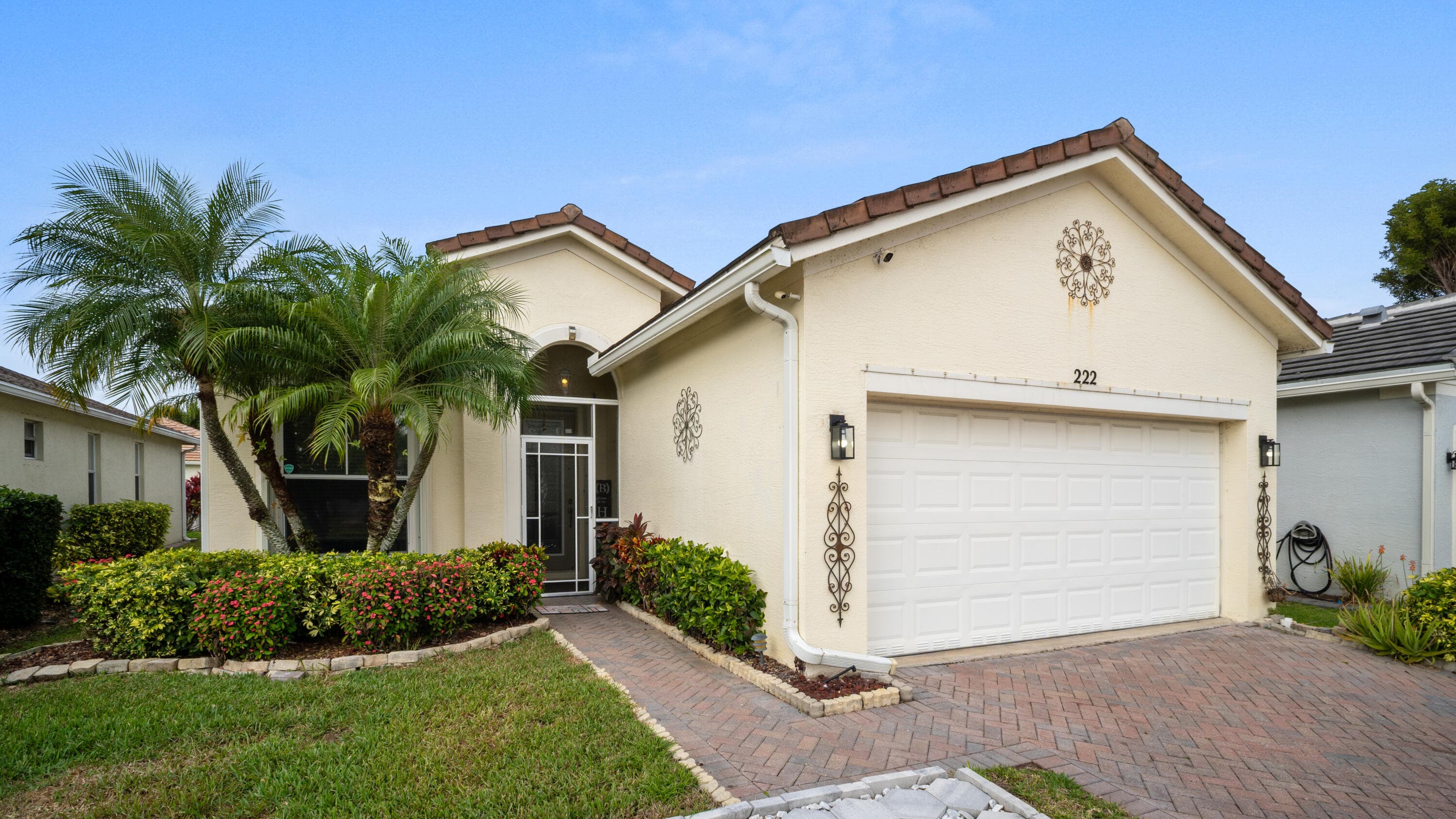 222 SW Manatee Springs Way, Port St. Lucie, FL 34986 — photo 1 of 35