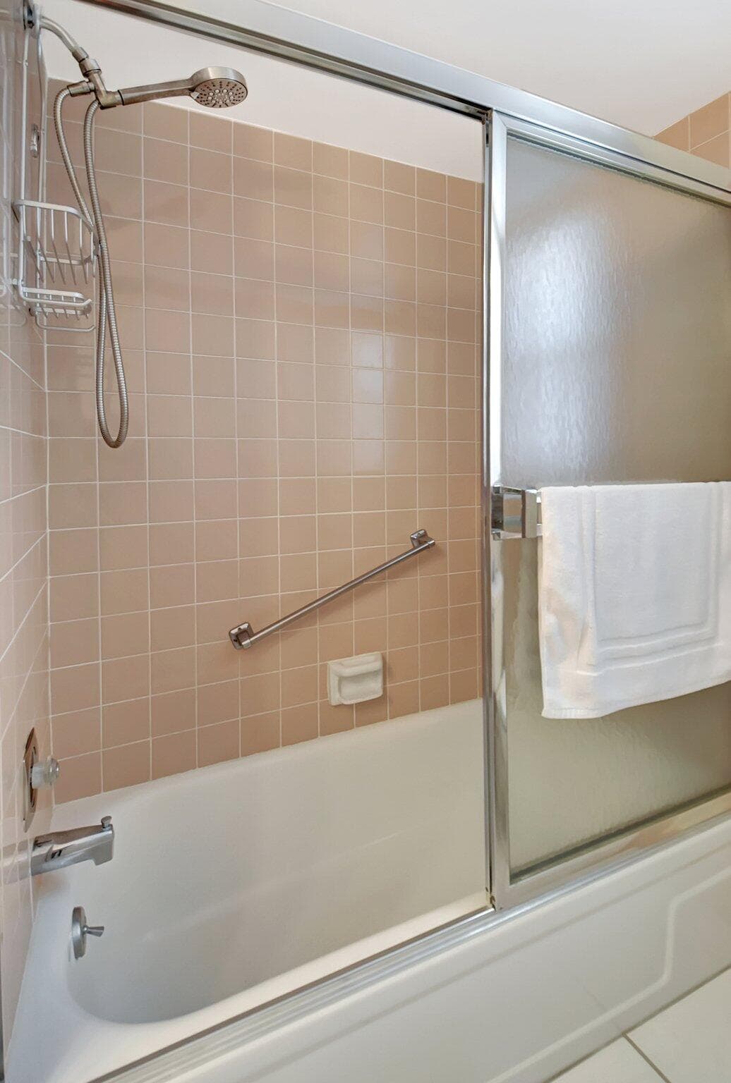 3951 Via Poinciana 415, Lake Worth, FL 33467 — photo 20 of 58