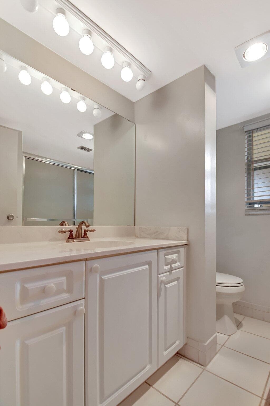 3951 Via Poinciana 415, Lake Worth, FL 33467 — photo 17 of 58